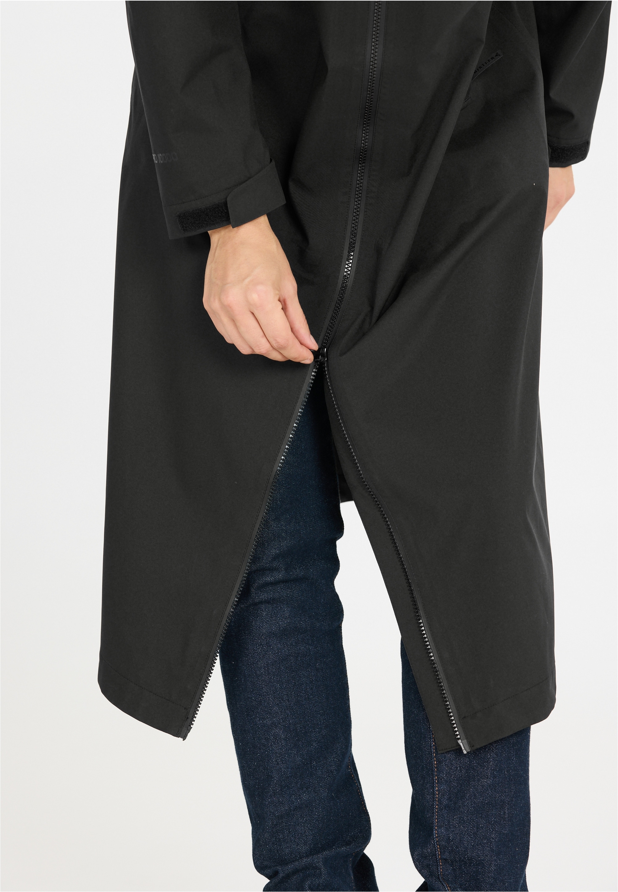 WHISTLER Outdoorjacke »Carli«, aus atmungsaktivem Material