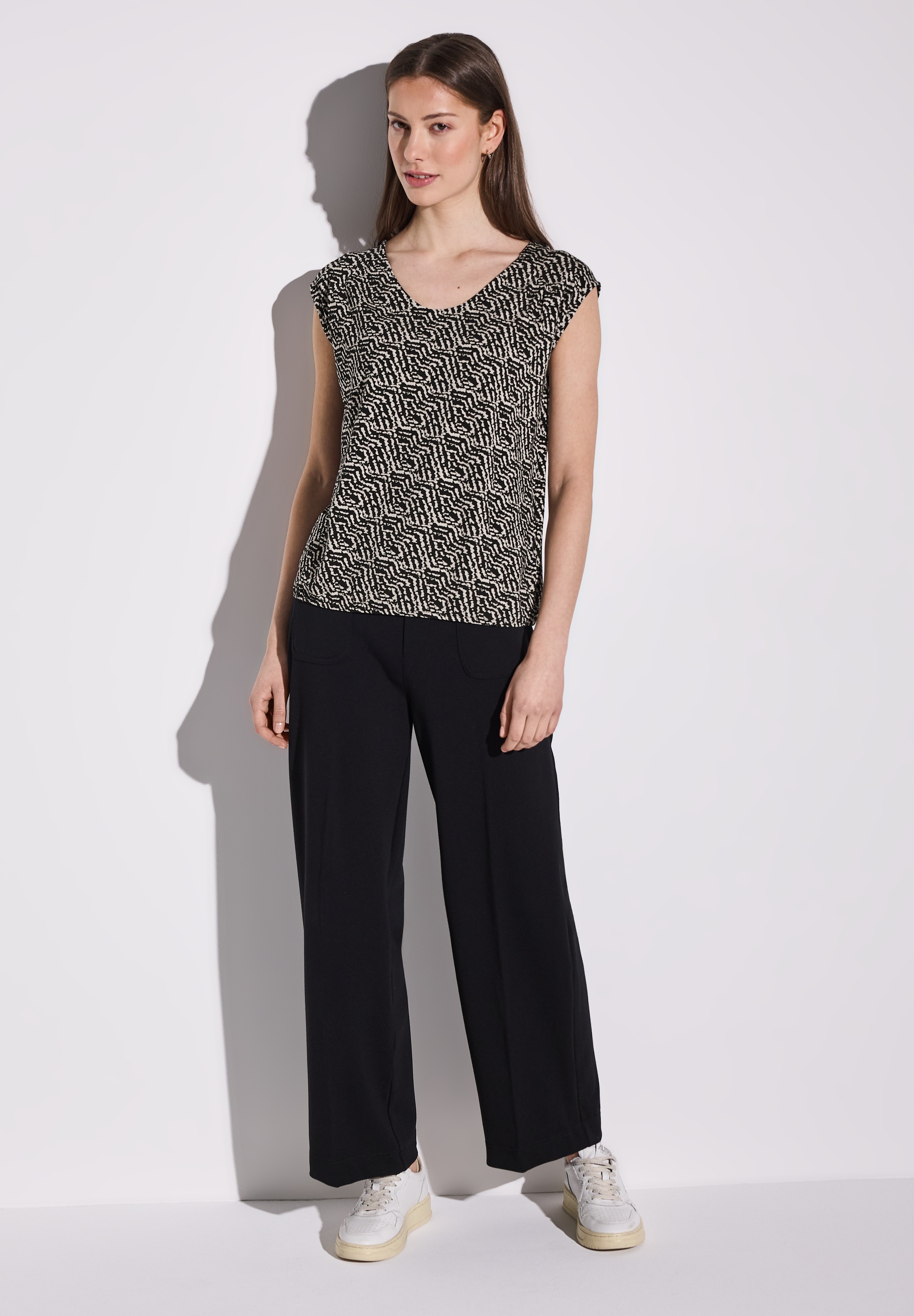 STREET ONE Print-Shirt, aus strecthigem Viskosematerial