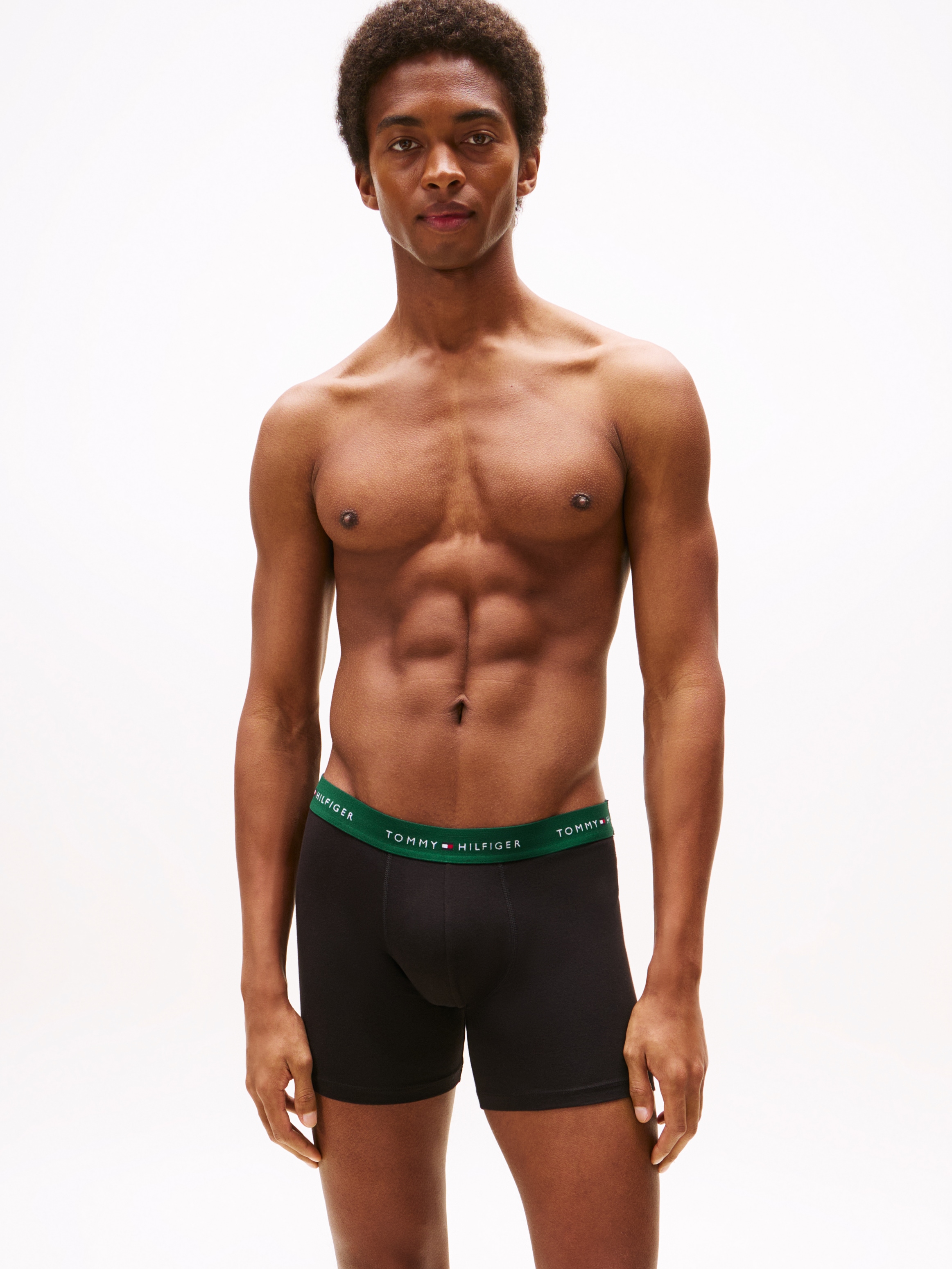 Tommy Hilfiger Underwear Boxershorts »3P BOXER BRIEF WB« Packung, 3er-Pack, 3 Stk. mit kontrastfarbenem Logobund