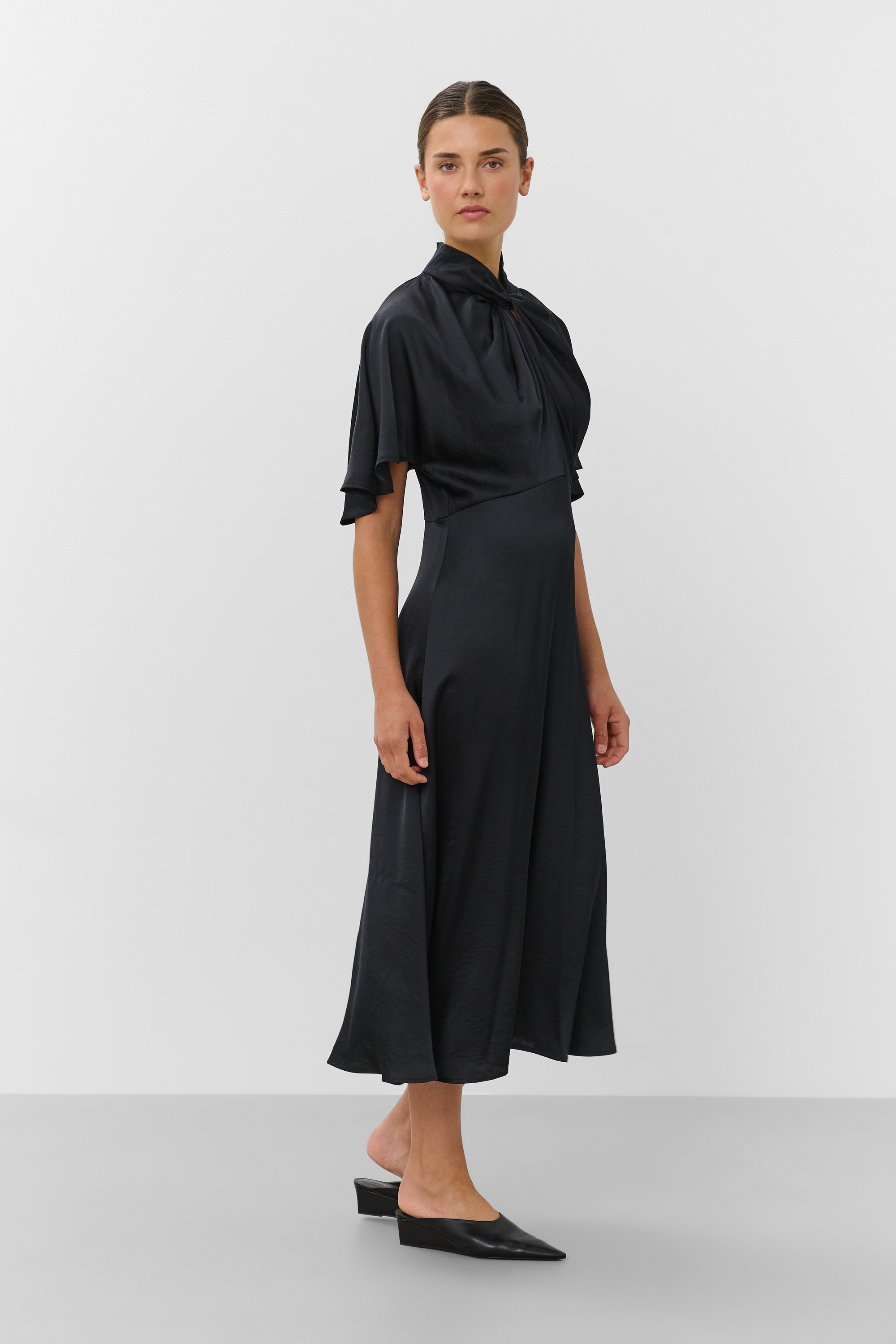SOAKED IN LUXURY Midikleid »Damen Kleid SLVerona«