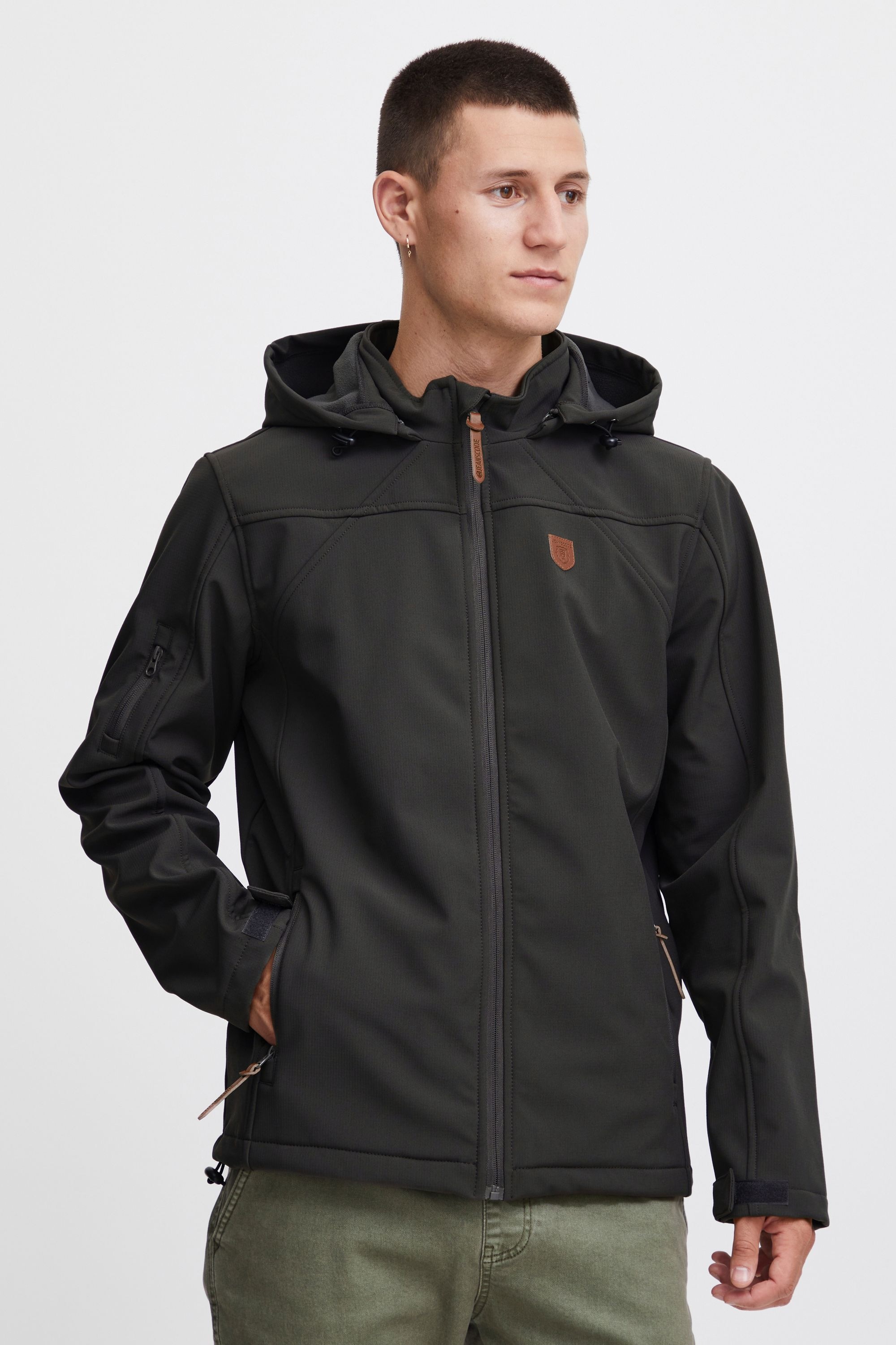 Thumbnail - Indicode Softshelljacke "Softshelljacke IDJonas" mit Kapuze