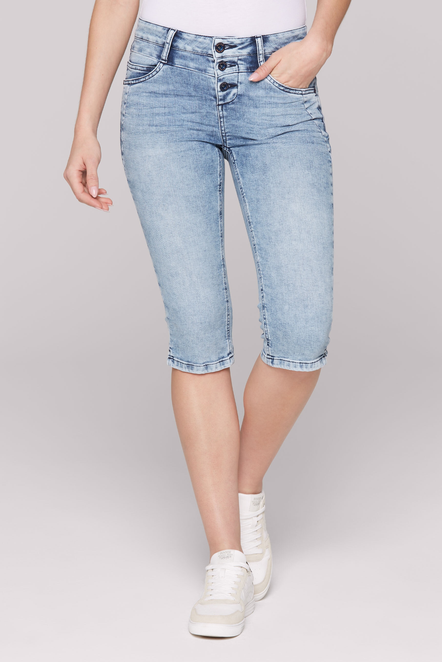 SOCCX Jeansshorts, mit Schlitz am Saum günstig online kaufen