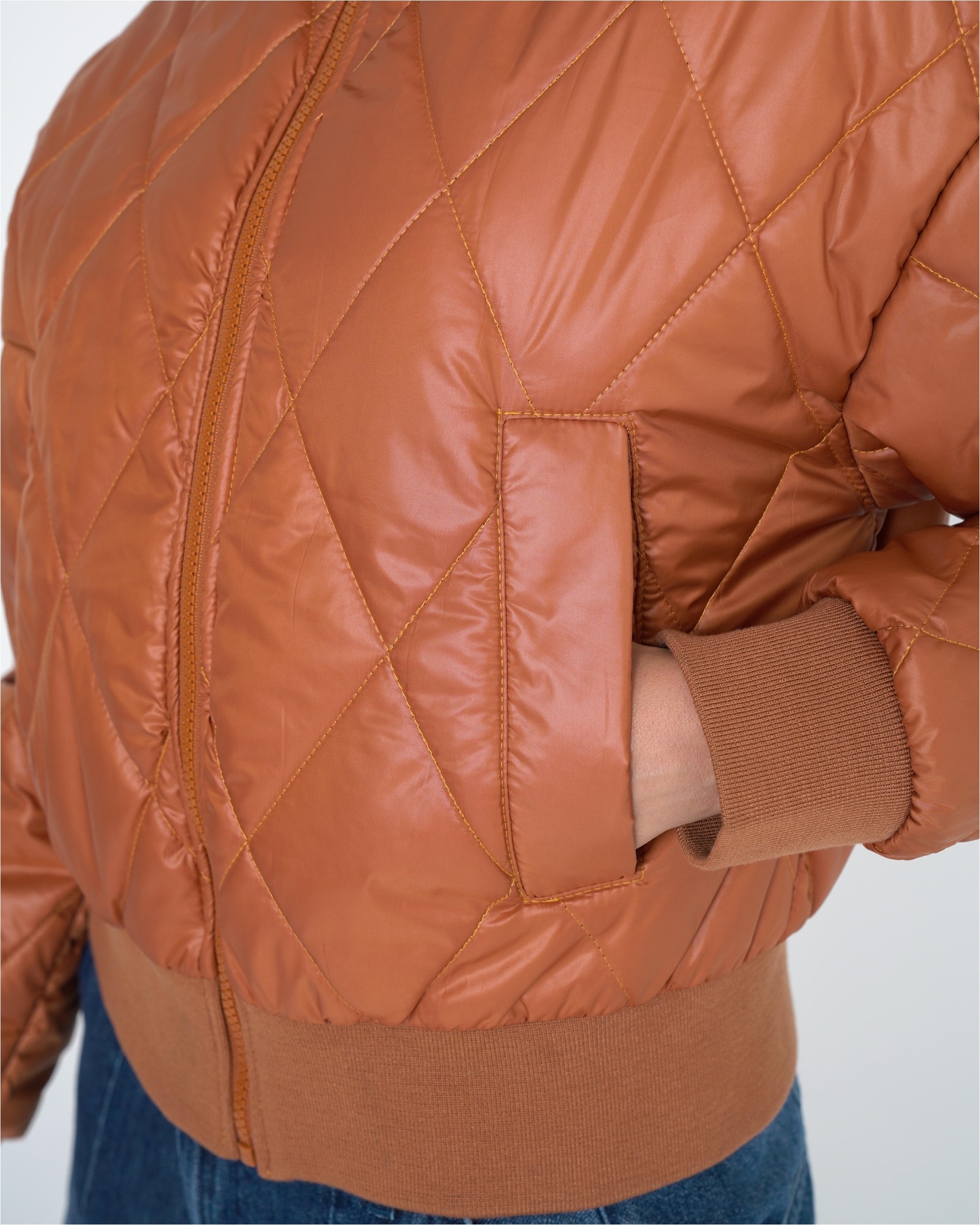 freshlions Steppjacke »Andrea«, mit weicher Textur