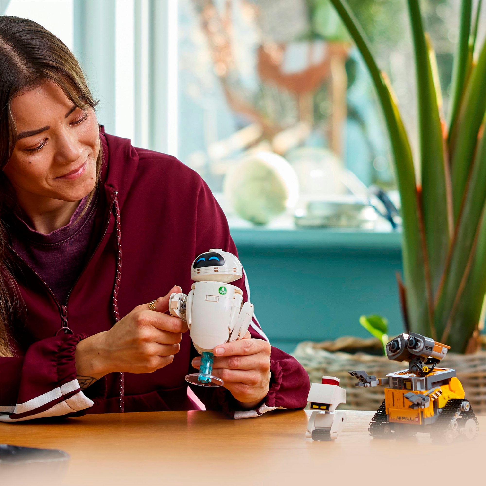 LEGO® Konstruktionsspielsteine »WALL-E und EVE (43279), LEGO Disney Pixar«, (811 St.), Made in Europe