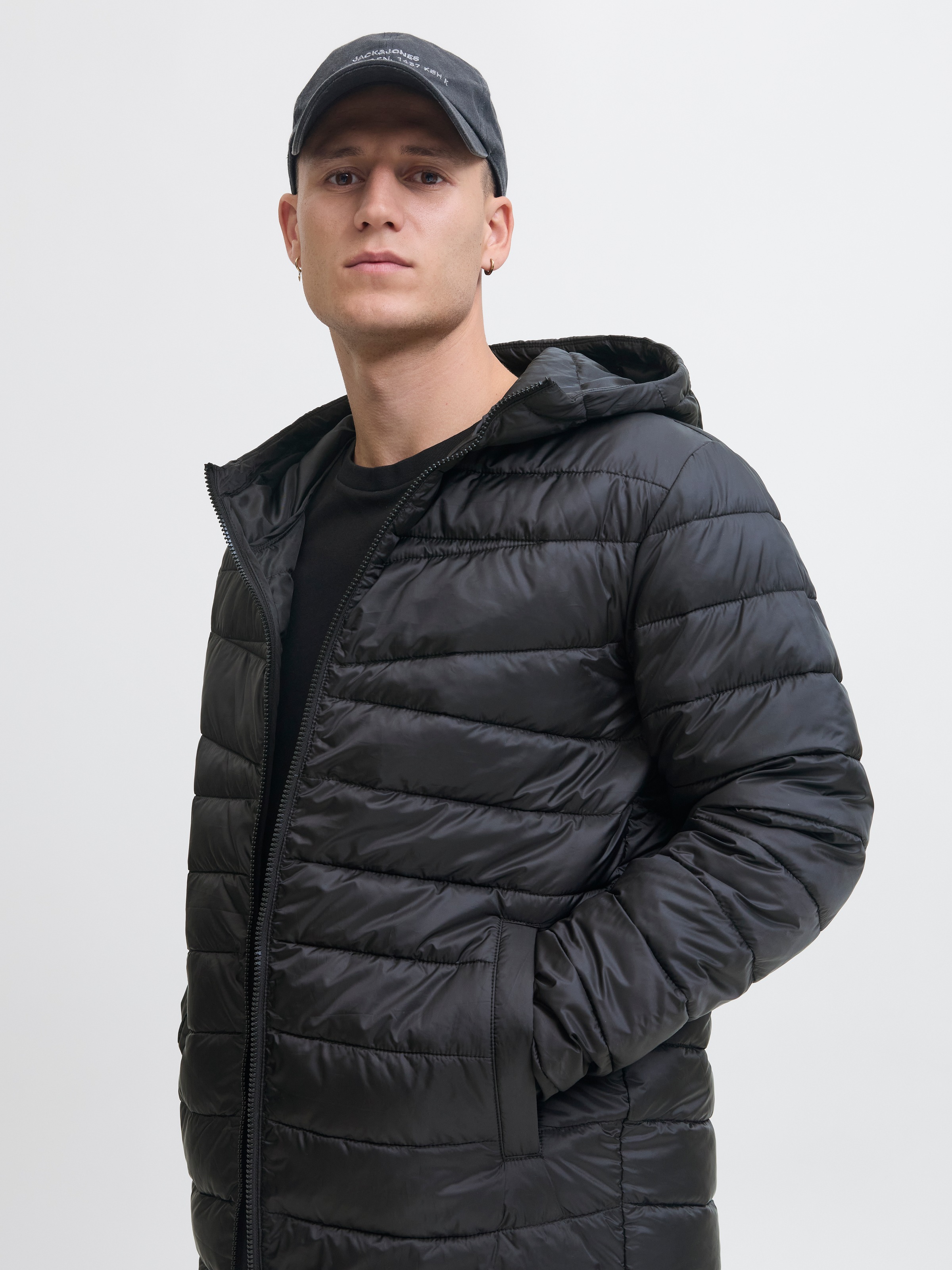 Jack & Jones Steppjacke "JJWEST LIGHT PUFFER HOOD" mit Kapuze günstig online kaufen