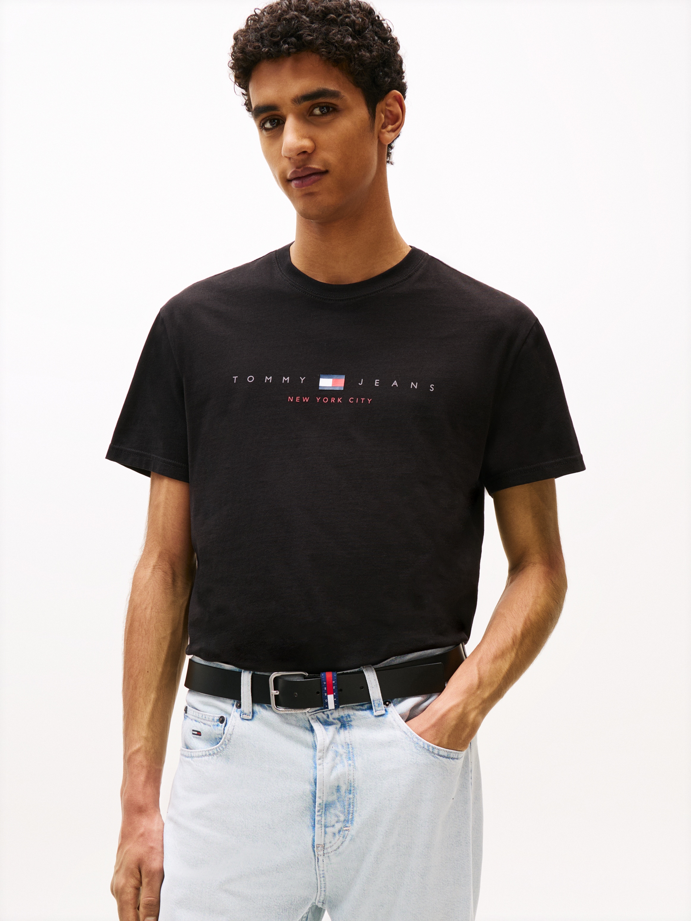 Tommy Jeans T-Shirt "TJM REG FLAG LINEAR SS TEE EXT", Mit Rundhalsausschnit günstig online kaufen