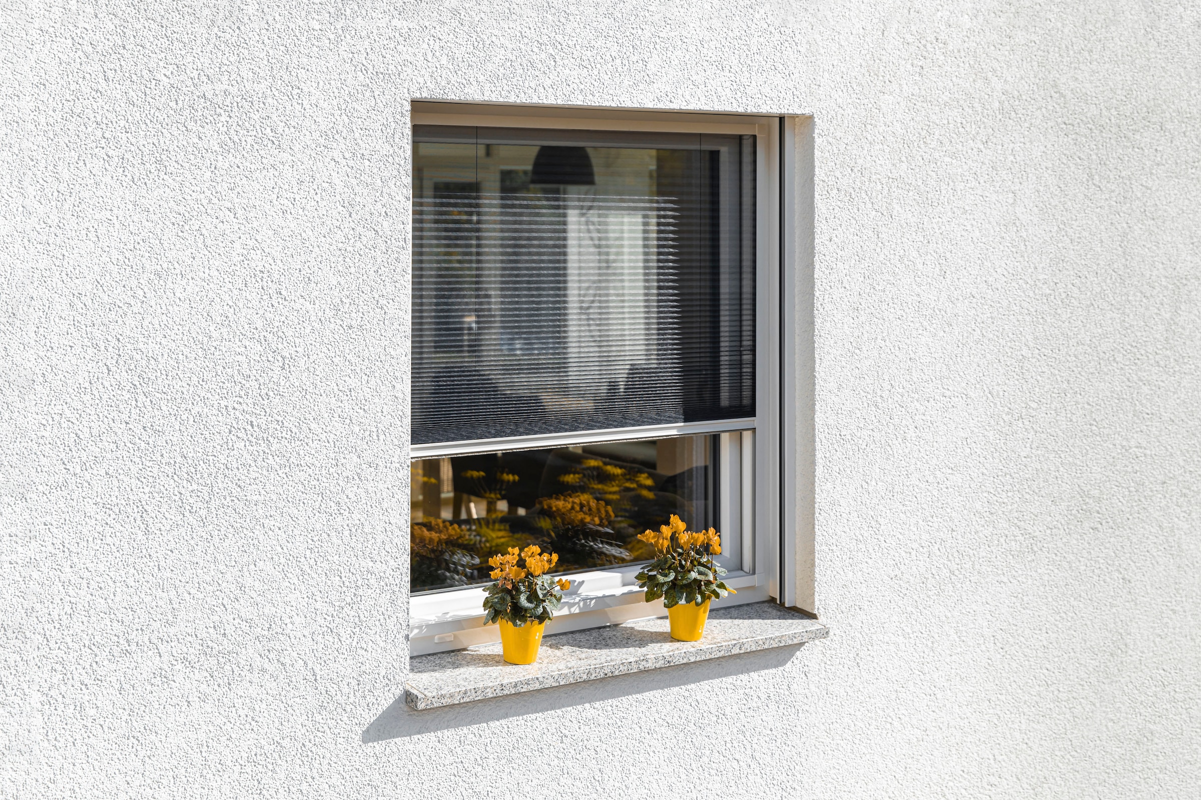 SCHELLENBERG Insektenschutz-Fensterrahmen »für Fenster«, Insektenschutzplissee, 140 x 150 cm, weiß, 70992