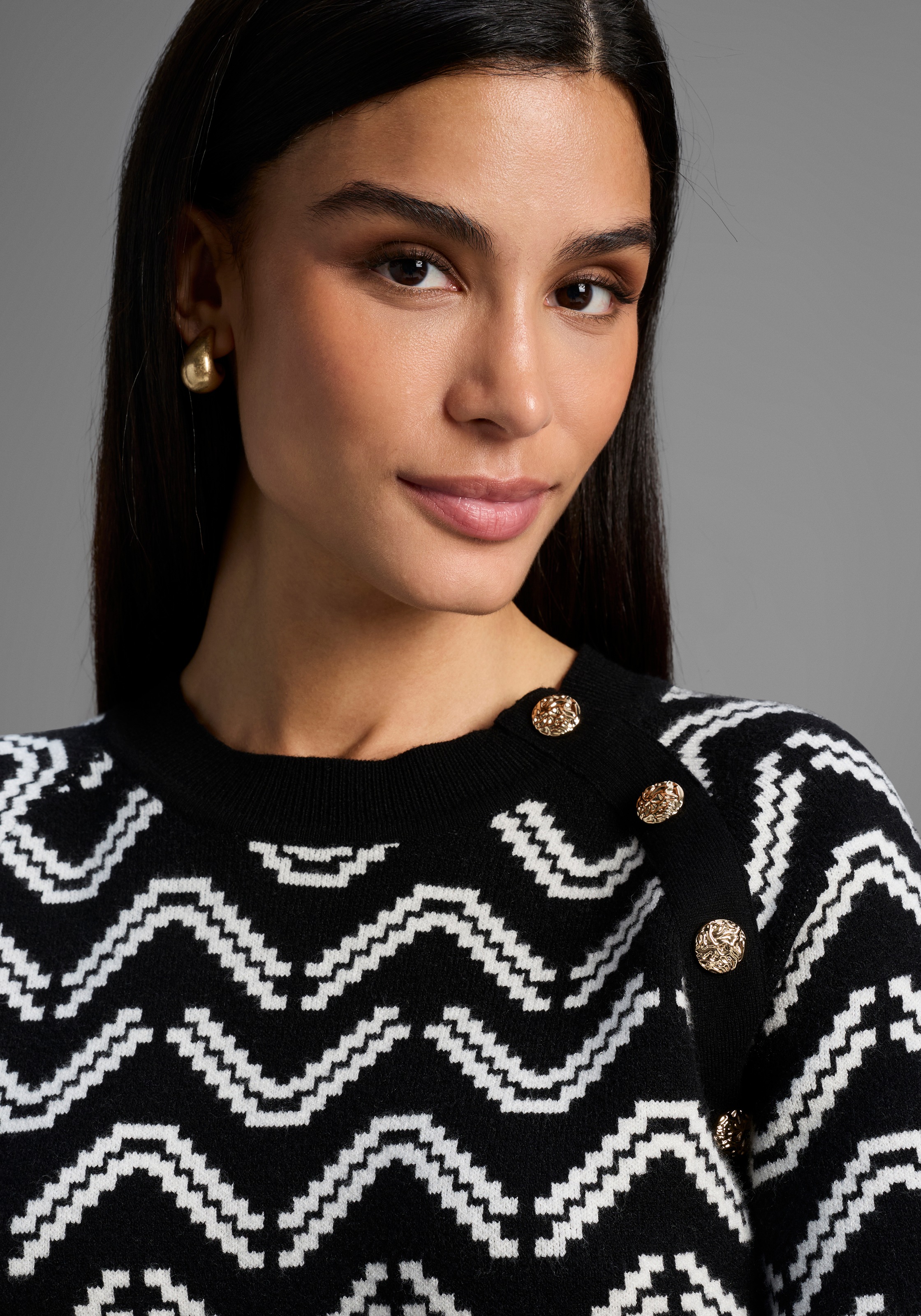 Thumbnail - Laura Scott Rundhalspullover, kuscheliger Strick mit Jaquardmuster und Knöpfen - NEUE KOLLEKTION