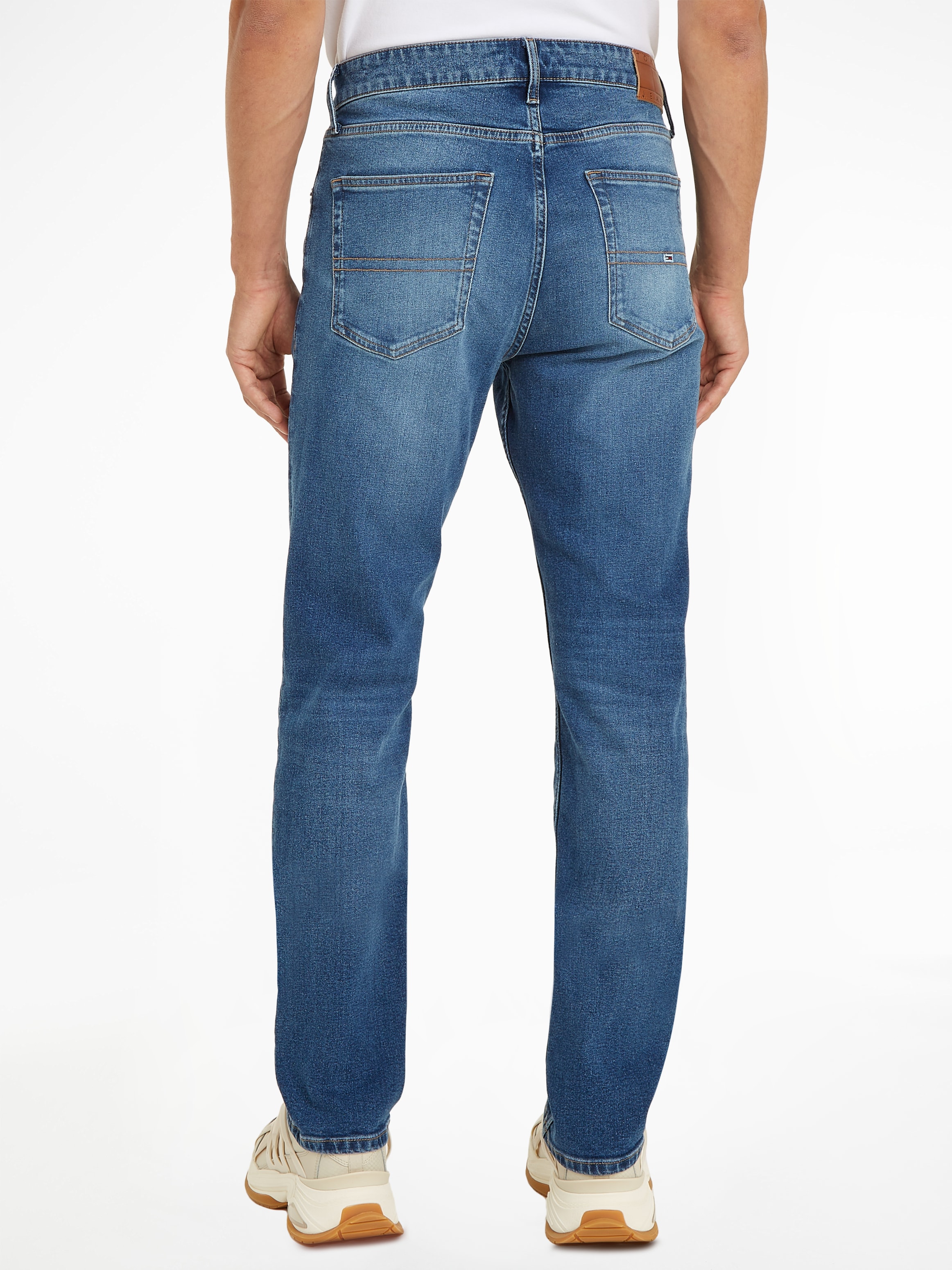 Tommy Jeans Straight-Jeans »RYAN RGLR STRGHT«, im 5-Pocket-Style