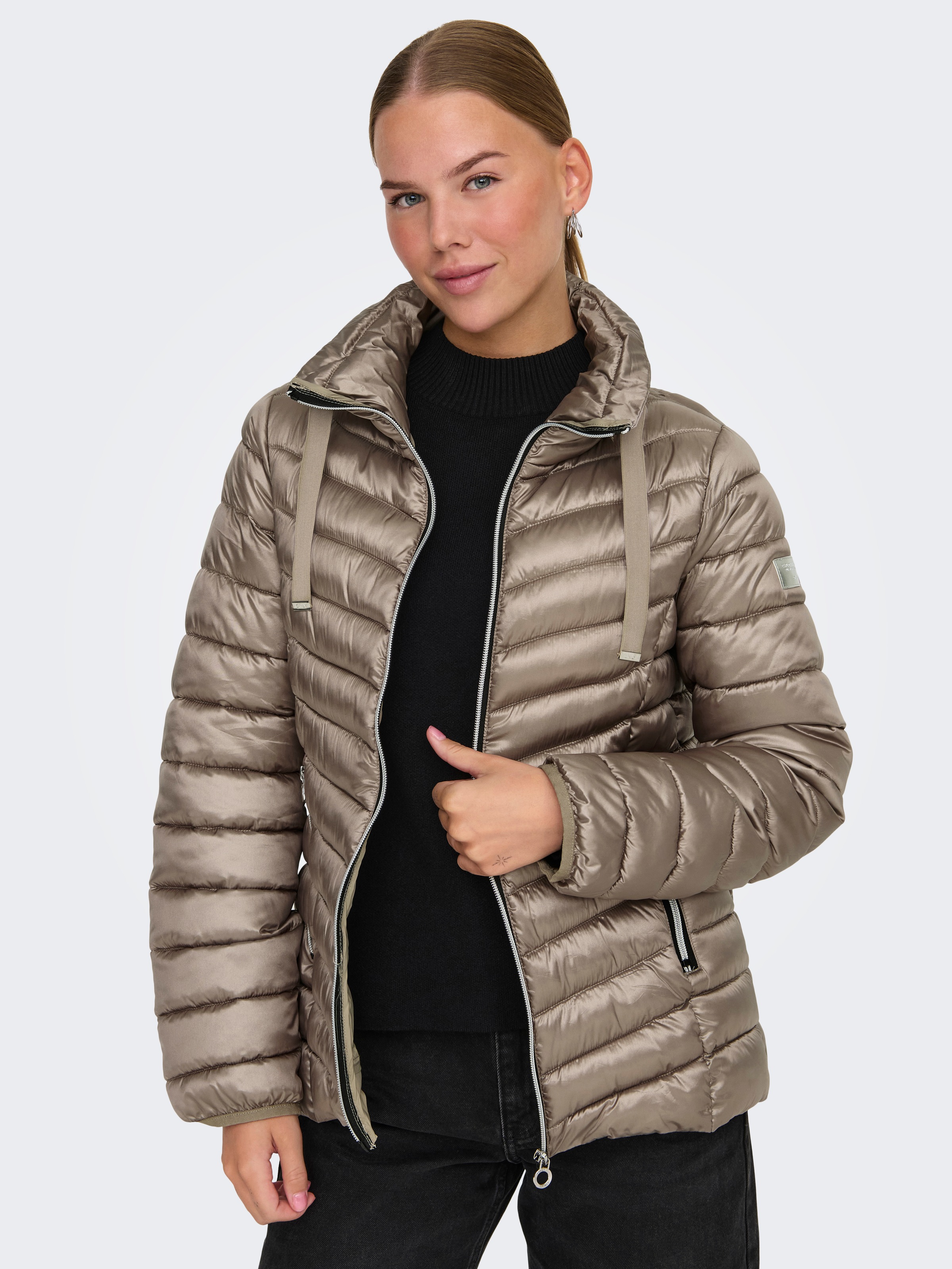 ONLY Steppjacke "ONLVEGA QUILTED LIFE JACKET CC OTW", regular fit, modisch, günstig online kaufen