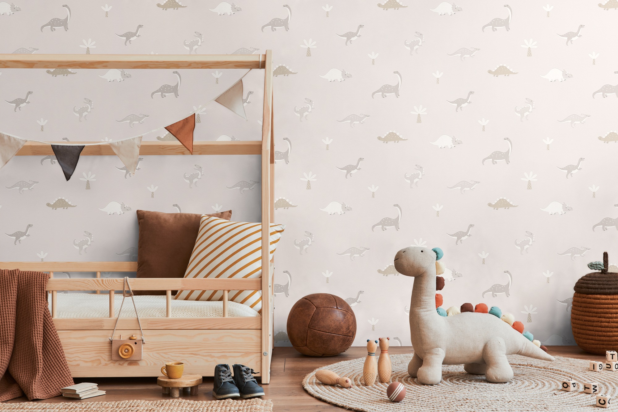 living walls Vliestapete »Kids Studio Dinosaurier – Vliestapete für Kinder« Motiv | grafisch | naturalistisch glatt Freundliche Dinosaurier und Palmen im modernen Scandi-Look
