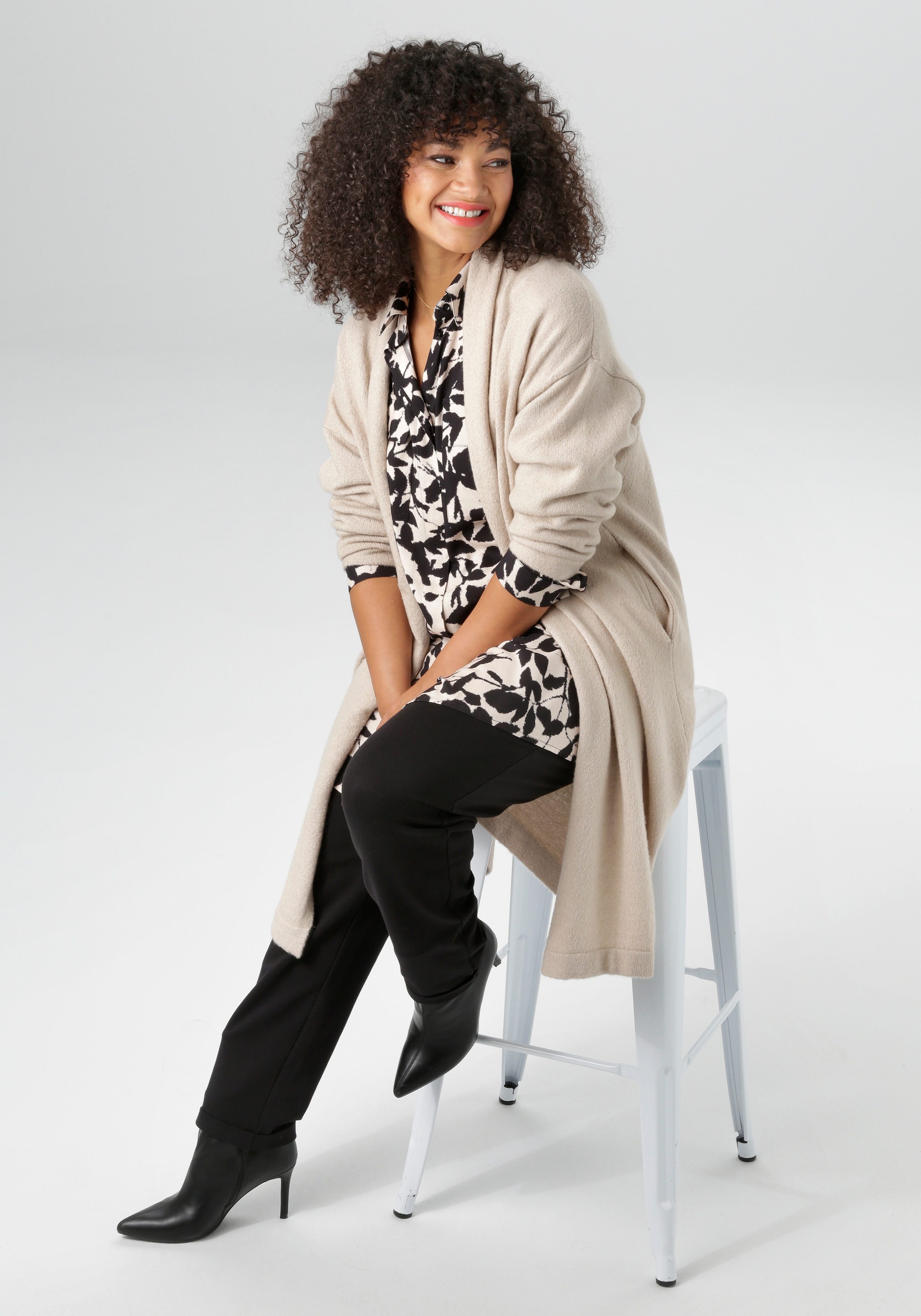 Aniston PLUS Strickjacke, in kuscheliger Qualität - NEUE KOLLEKTION