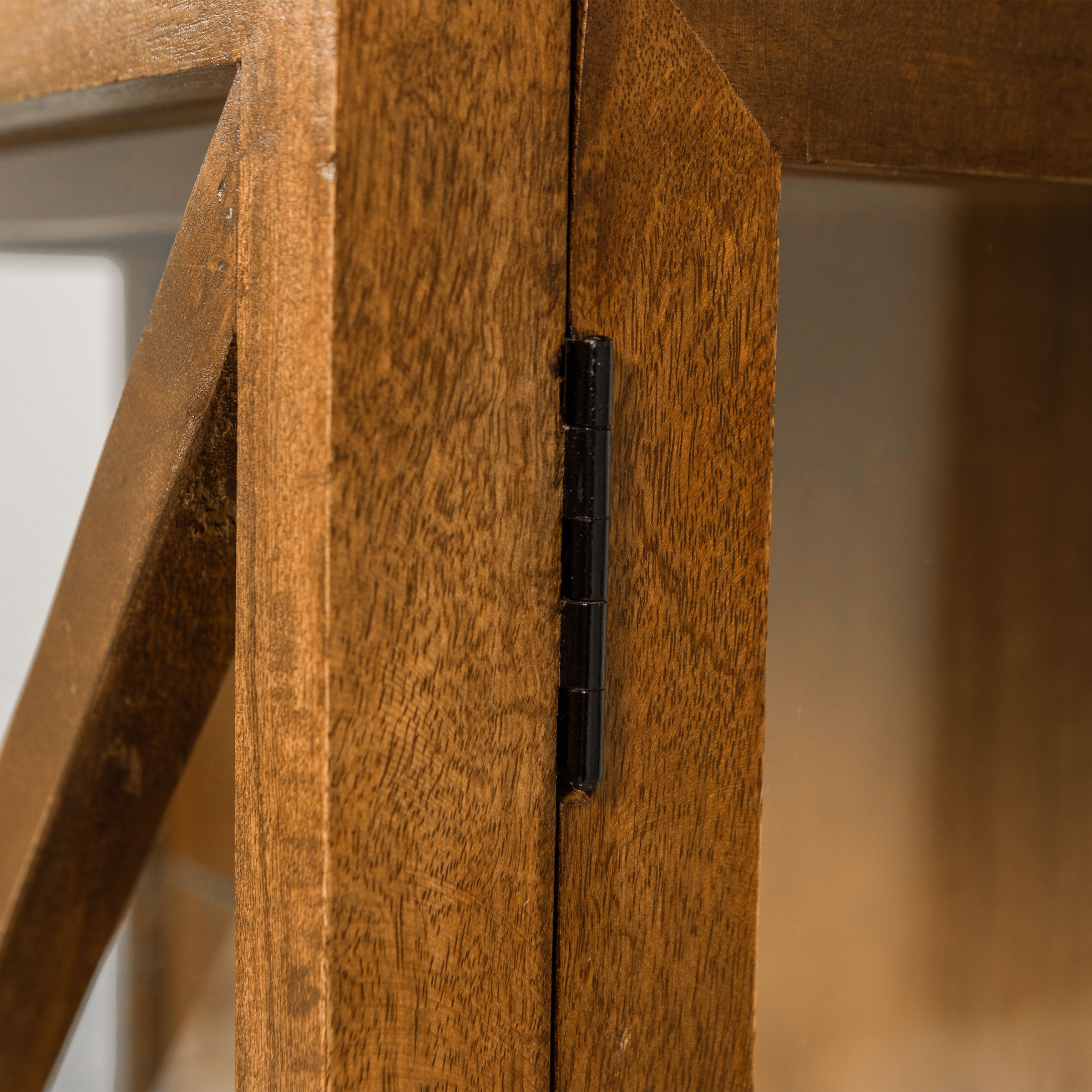 WOOOD Vitrine »Kella Mangoholz mit Glastüren und Glasablagen B 100 x D 44 x H 132 cm« Tragkraft 5–7 kg pro Ablage, Wandbefestigung empfohlen