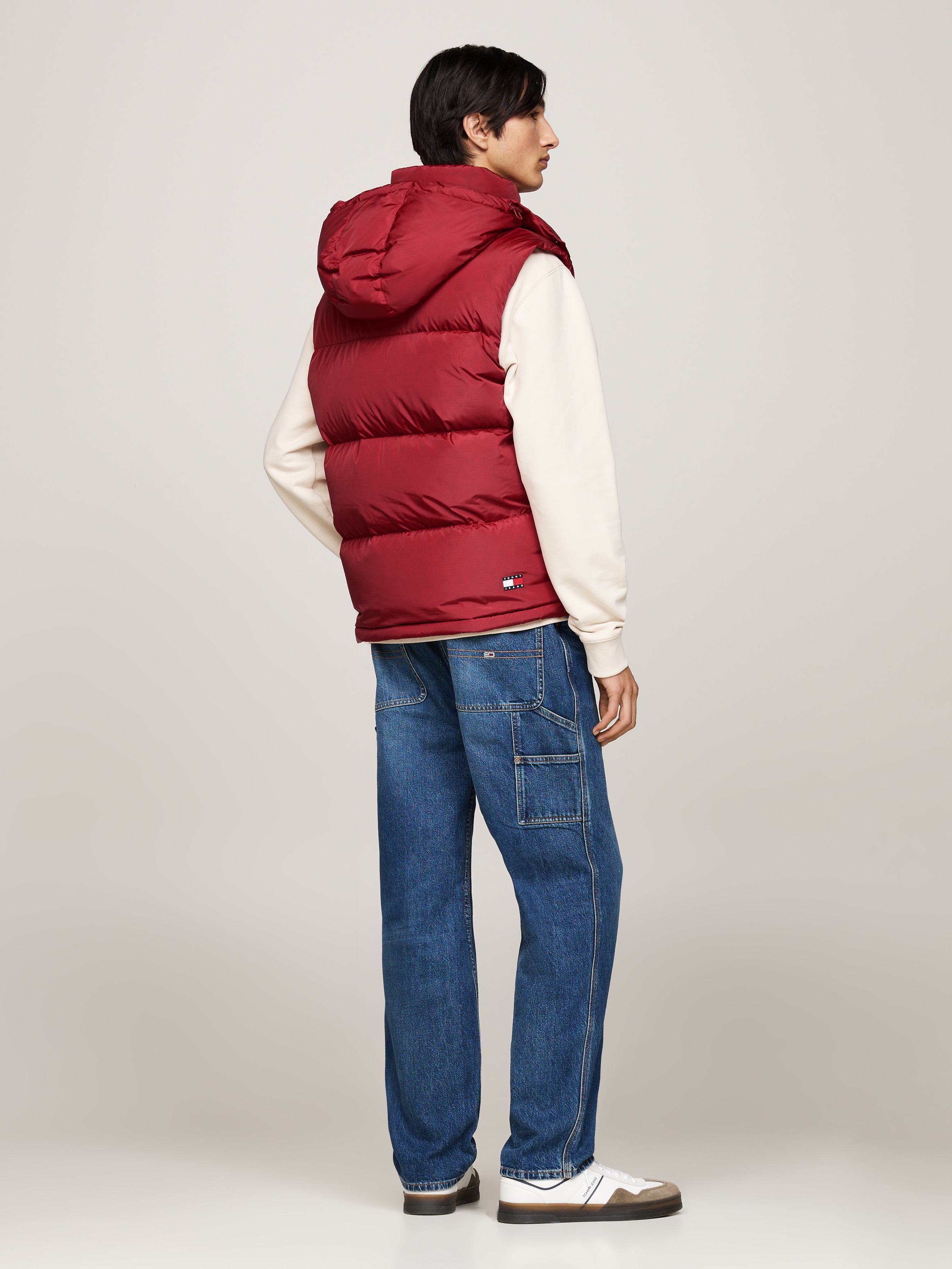 Tommy Jeans Steppweste »TJM ALASKA VEST«, Abnehmbare Kapuze mit Kordelzug