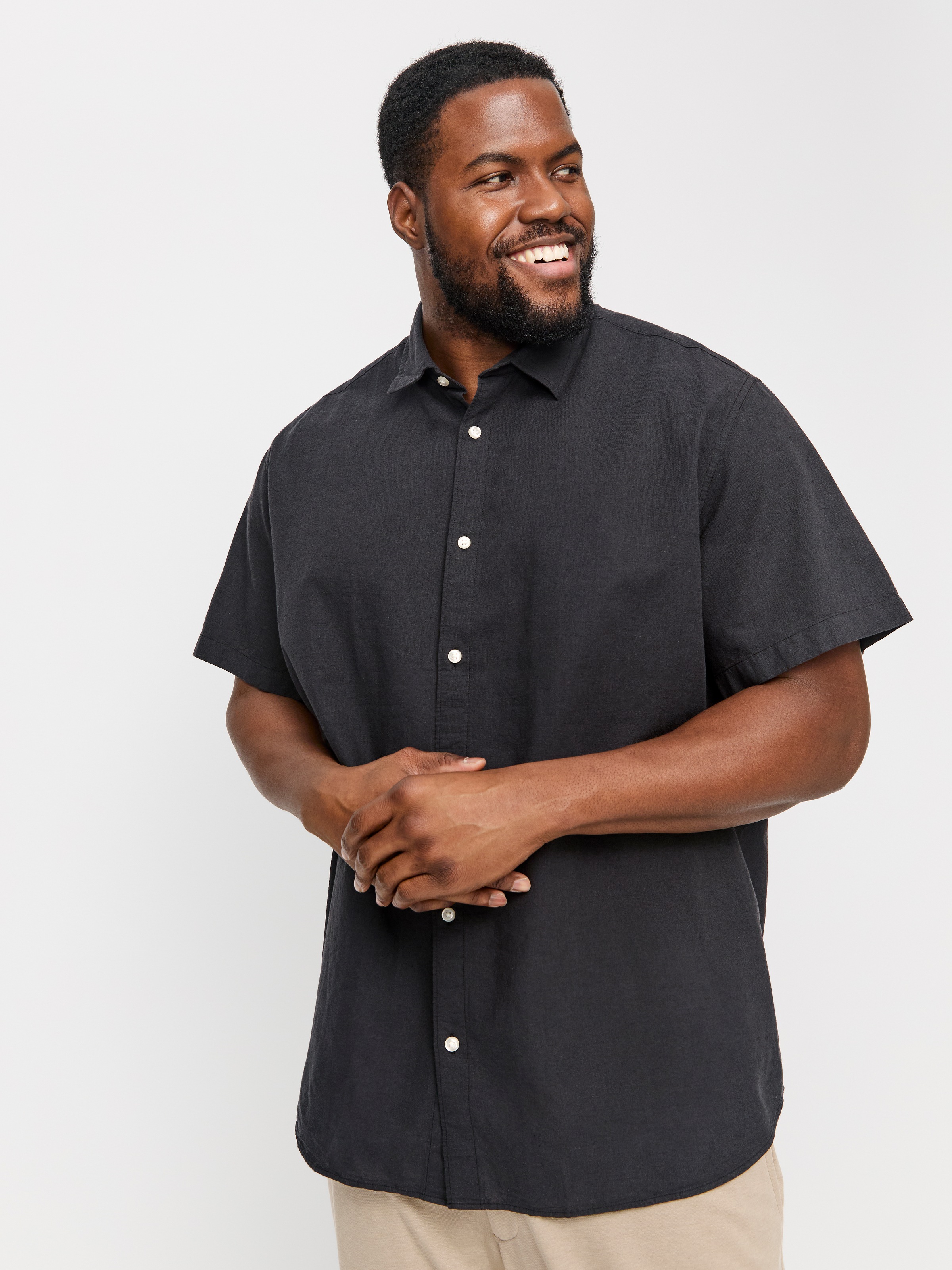 Jack & Jones PlusSize Kurzarmhemd »JJEBREEZE SHIRT SS SN PLS«, mit Hemdkragen