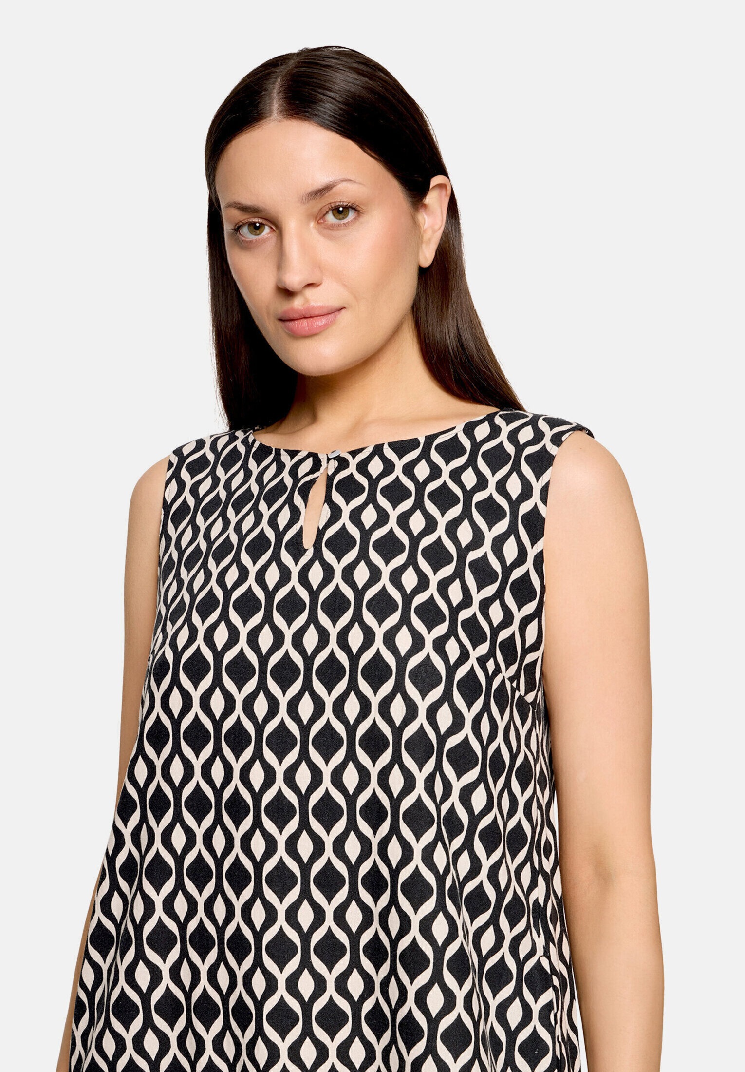Betty Barclay Sommerkleid »Damen ohne Arm« Nahttasche