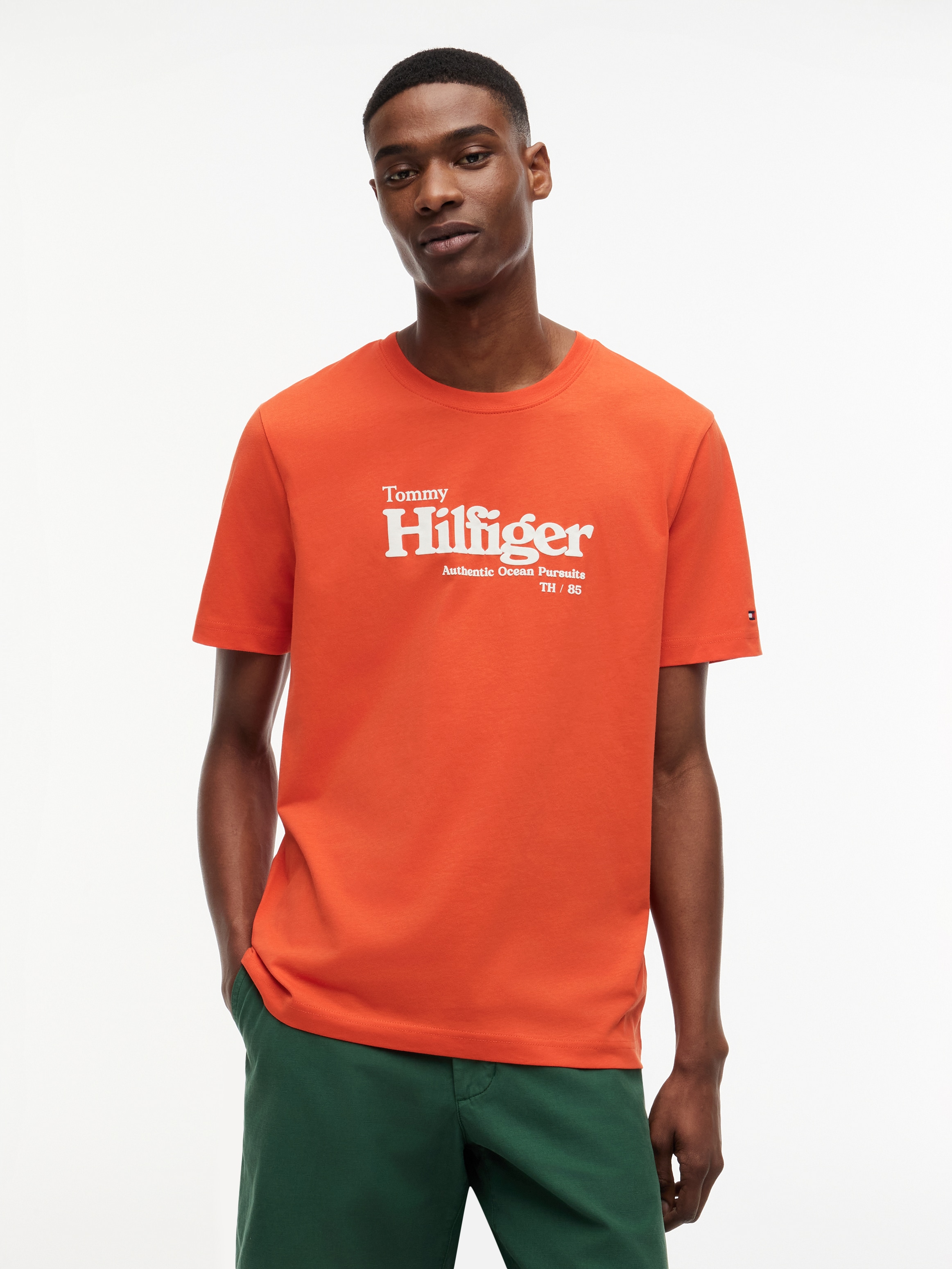Tommy Hilfiger T-Shirt »NAUTICAL CHEST GRAPHIC REGULAR«