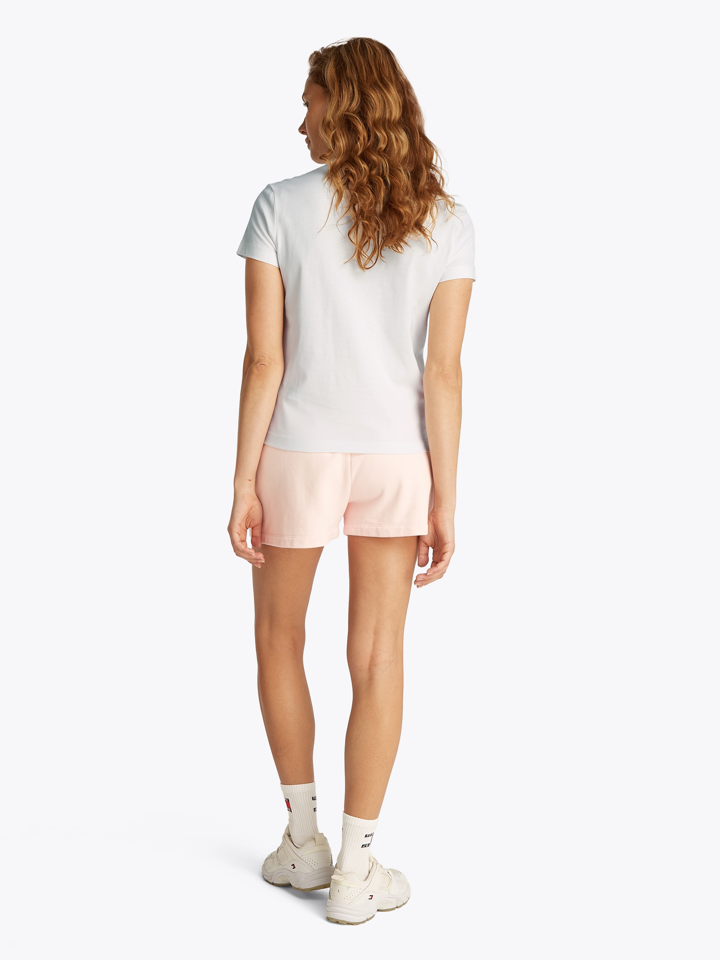 Tommy Jeans T-Shirt »TJW REG BADGE TEE«, mit Logo-Badge