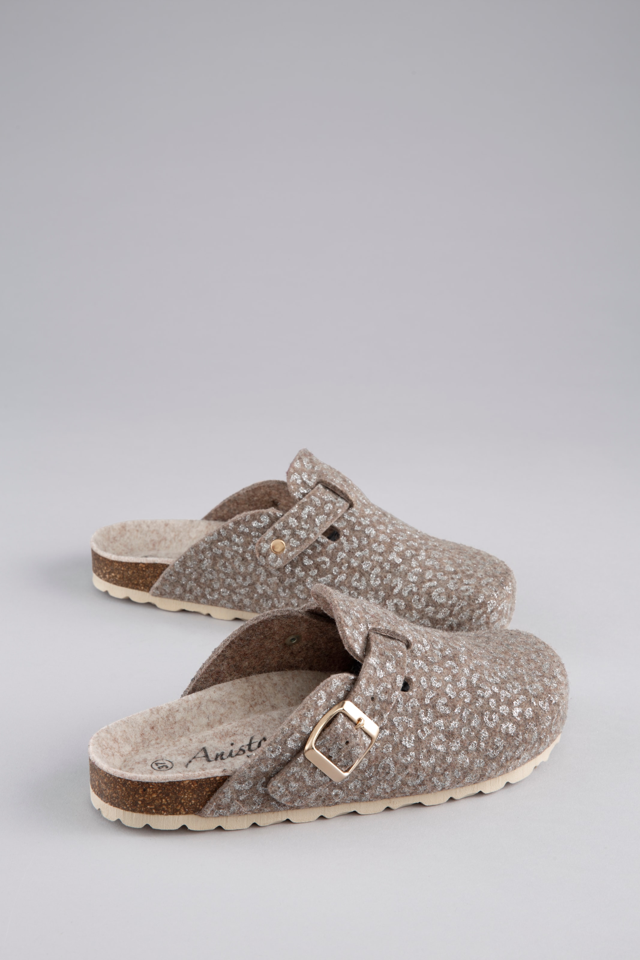 Aniston SHOES Clog, Clog, Hausschuh, Homeslipper, verstellbare Schnalle - N günstig online kaufen