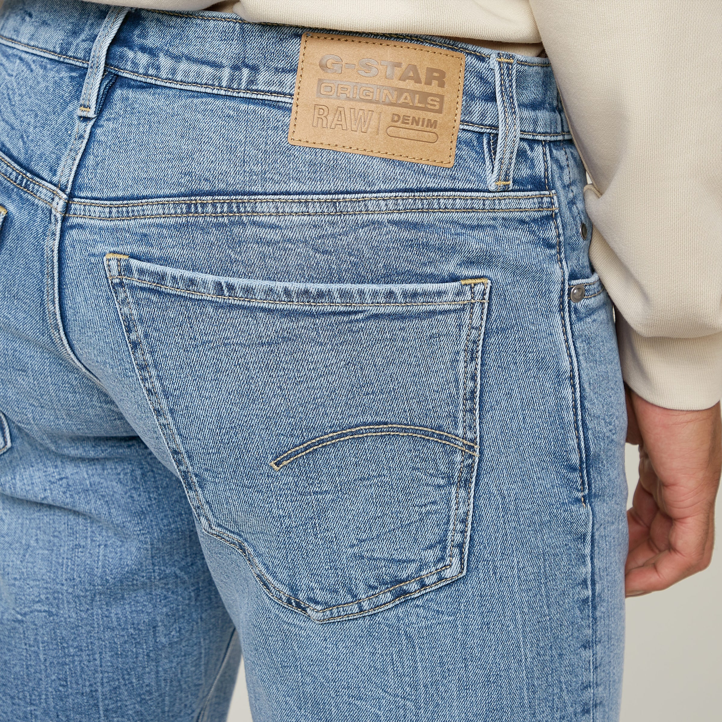 G-STAR Jeansshorts »Mosa«, mit Umschlagsaum