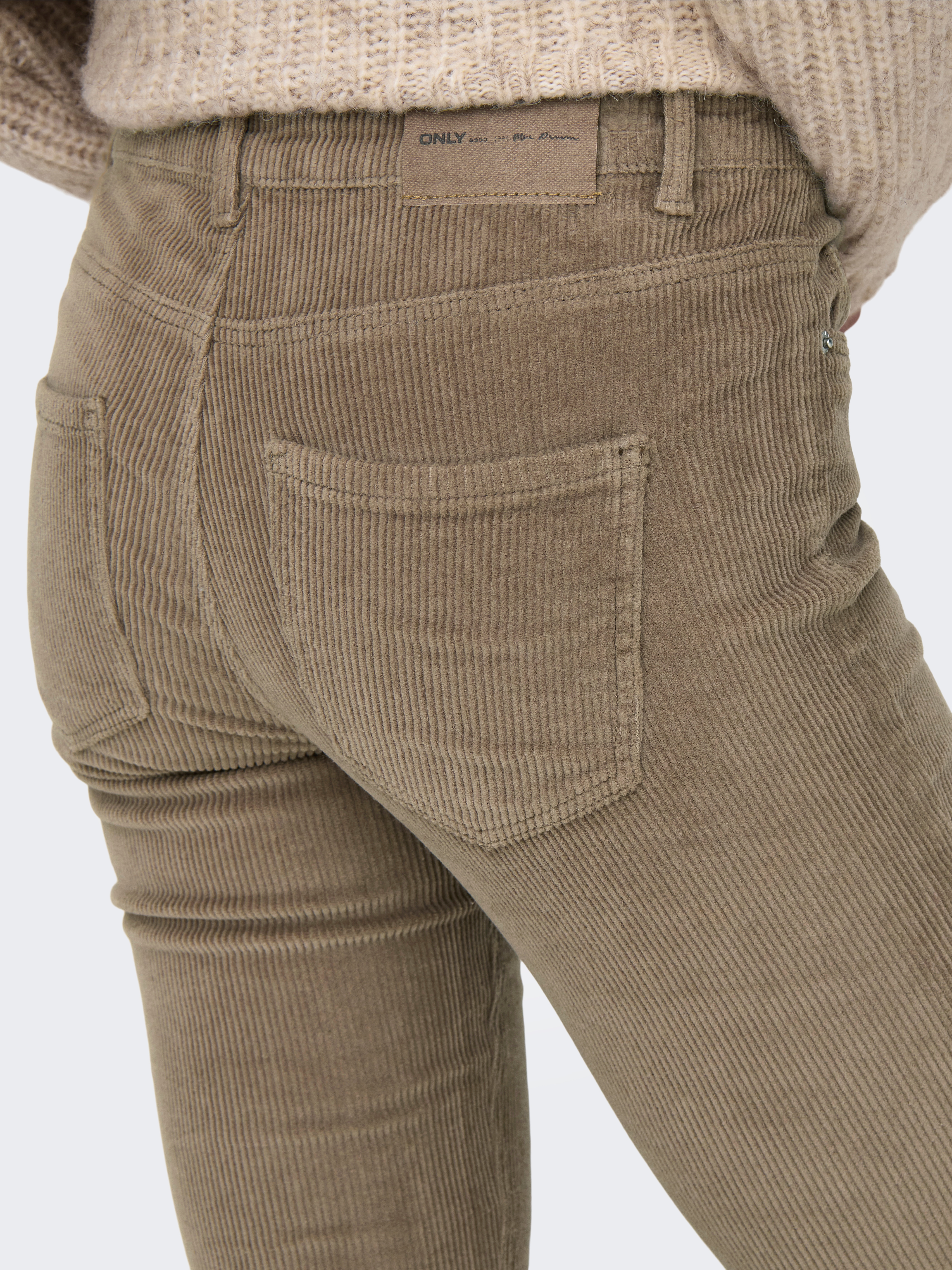 Thumbnail - ONLY Cordhose "ONLMARY – Flared Cordhose mit Stretchkomfort" Baumwollmischung, bootcut fit
