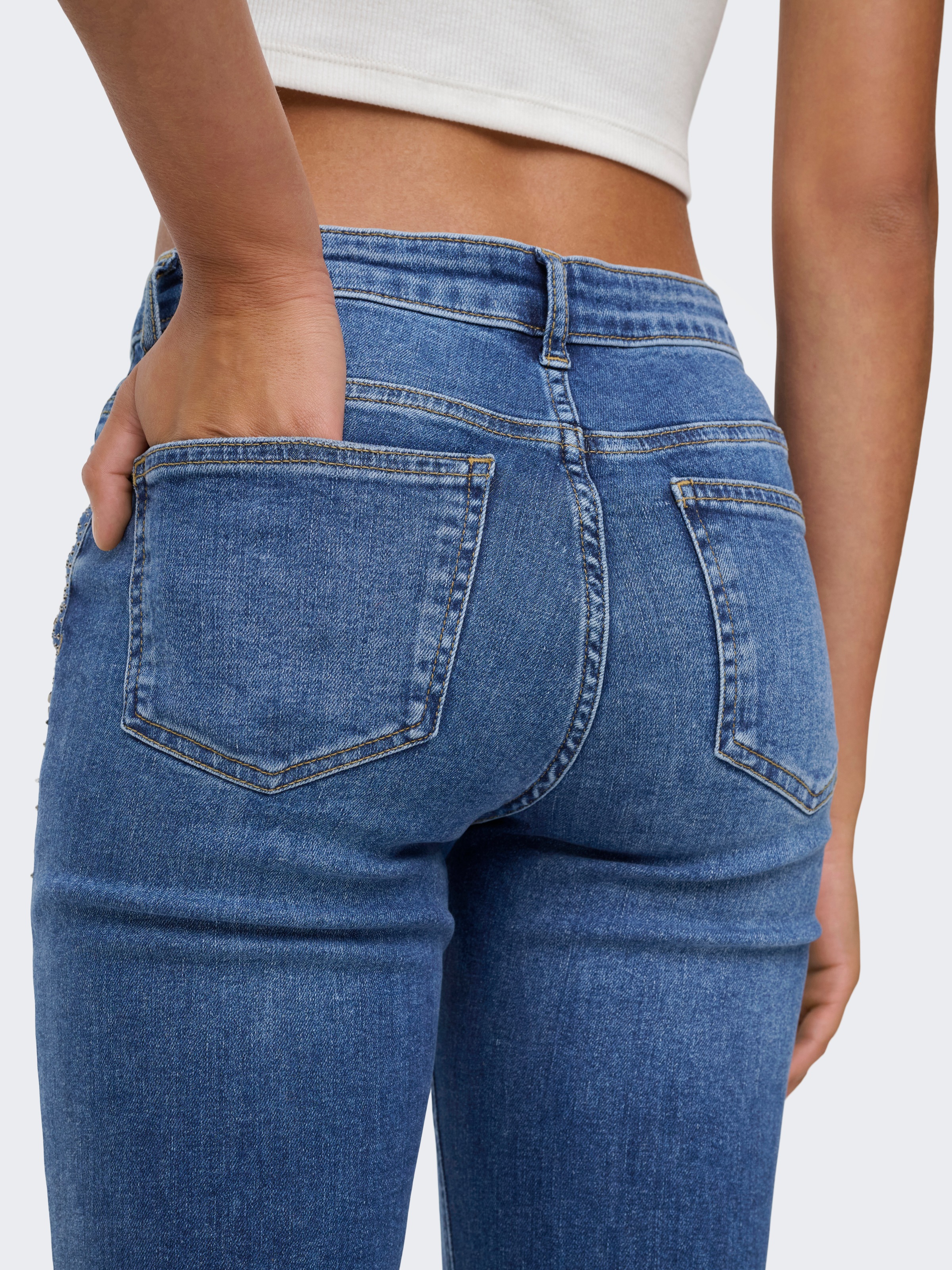 ONLY Slim-fit-Jeans "ONLSUI MID SLIM RHINESTONE DNM TAI" günstig online kaufen
