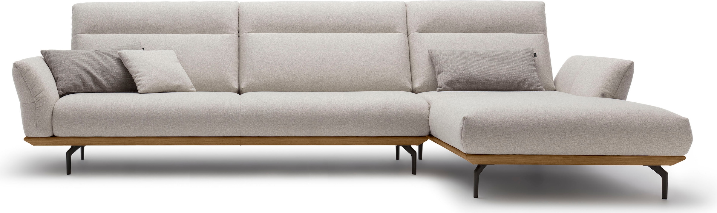 Creation BY ROLF BENZ Ecksofa "CR.460 Designsofa mit erstklassigem Sitzkomfort" Sockel in Nussbaum, Winkelfüße in Umbragrau, Breite 338 cm