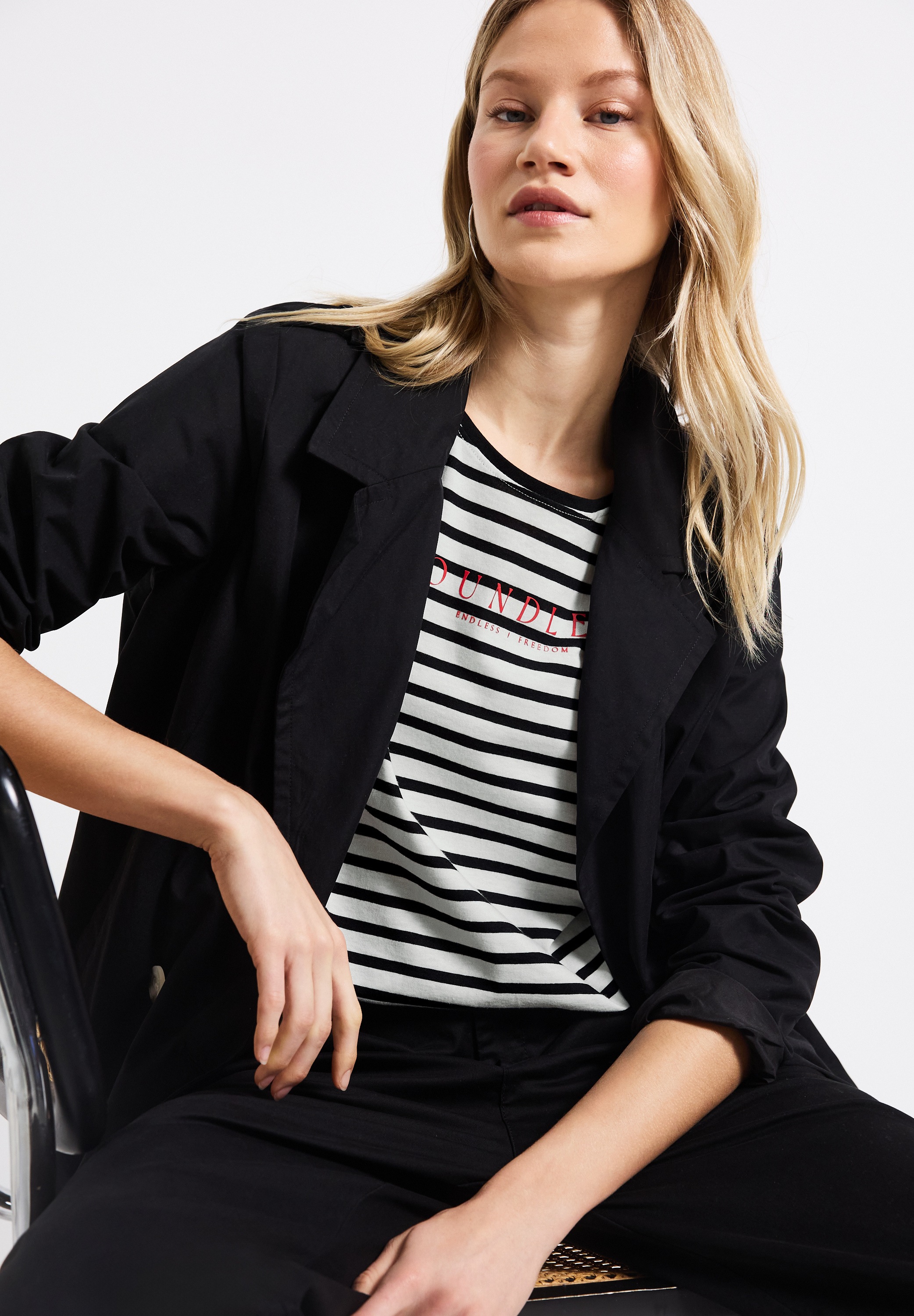 STREET ONE Kurzarmshirt, im Streifen-Look mit Wording günstig online kaufen