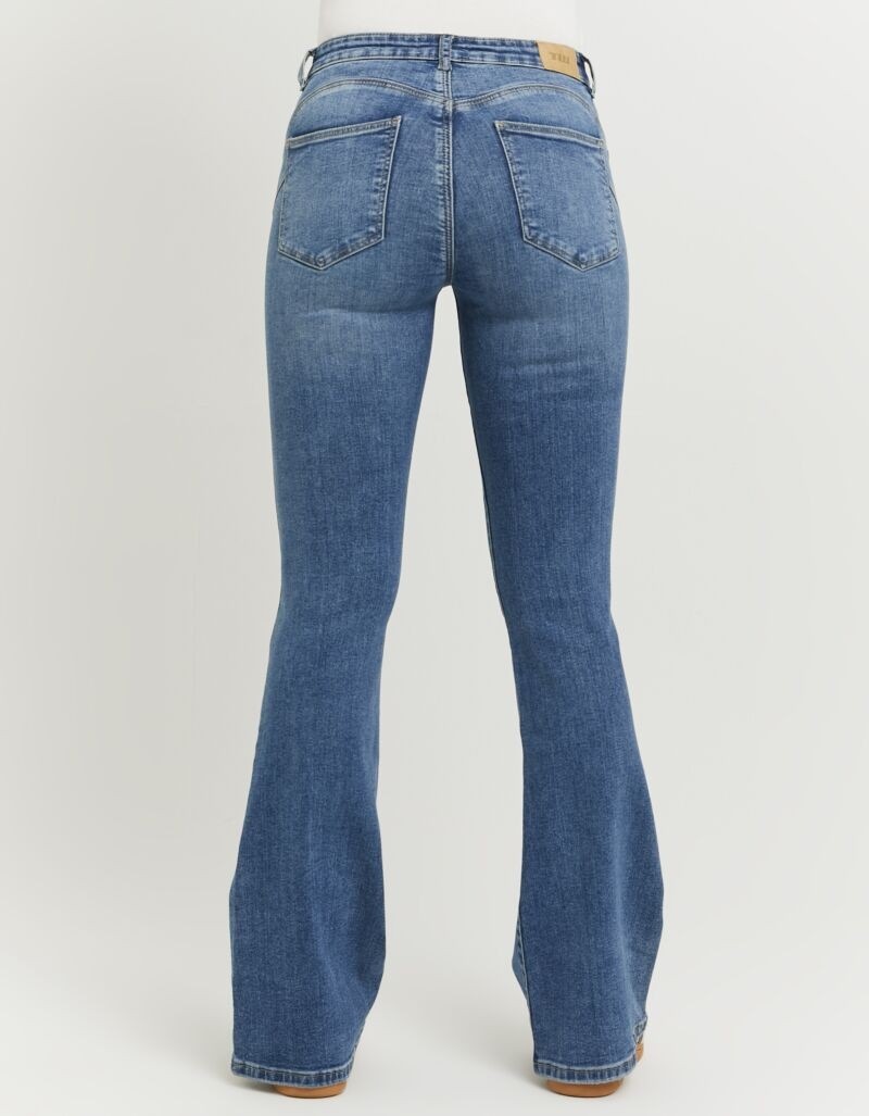 Tally Weijl Bootcut-Jeans "SPADEELETRA2" Baumwollmischung, Mid Waist mit Fl günstig online kaufen