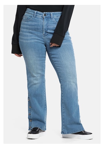 Sheego Bootcut-Jeans »Jeans«, mit Zierknopfleiste am Saum kaufen