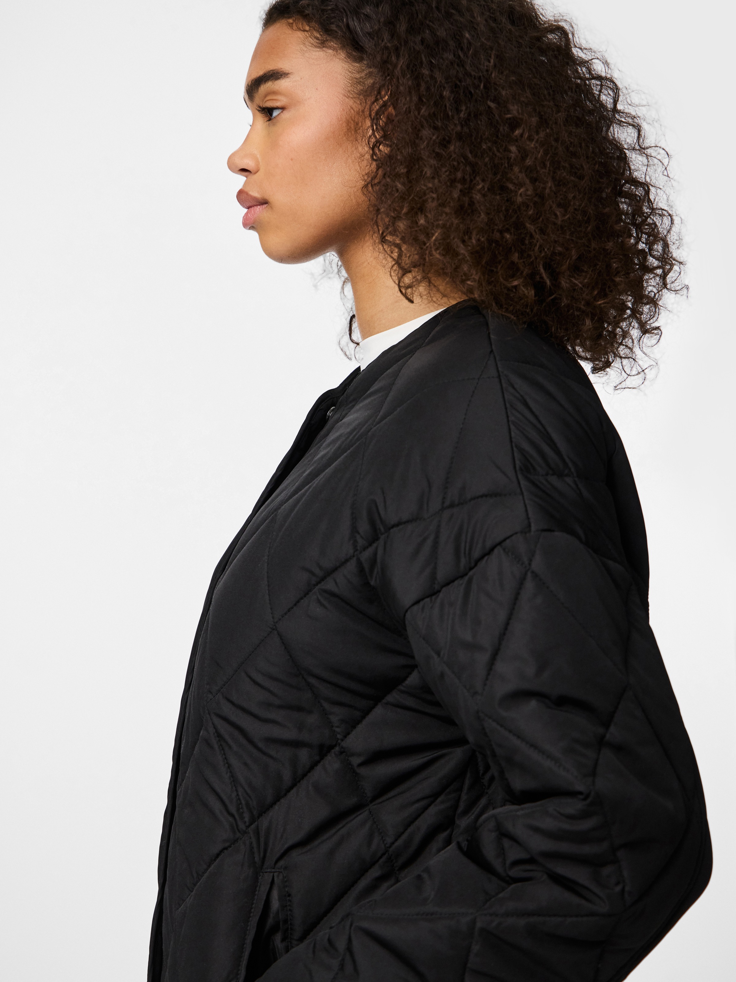 pieces Steppjacke »PCSTELLA QUILTED JACKET NOOS BC« Kunstfaser