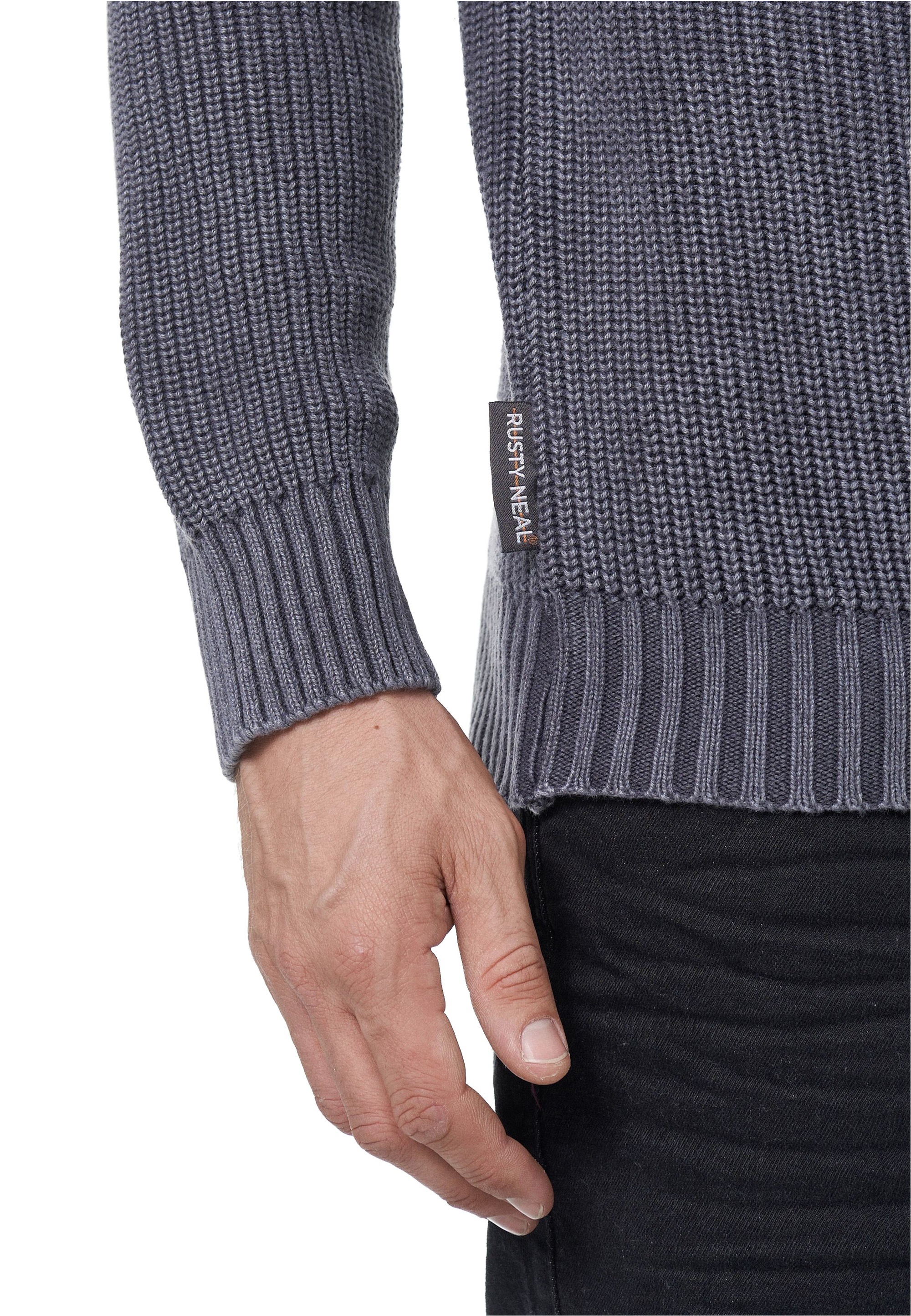 Rusty Neal Strickpullover, im einfarbigen Design