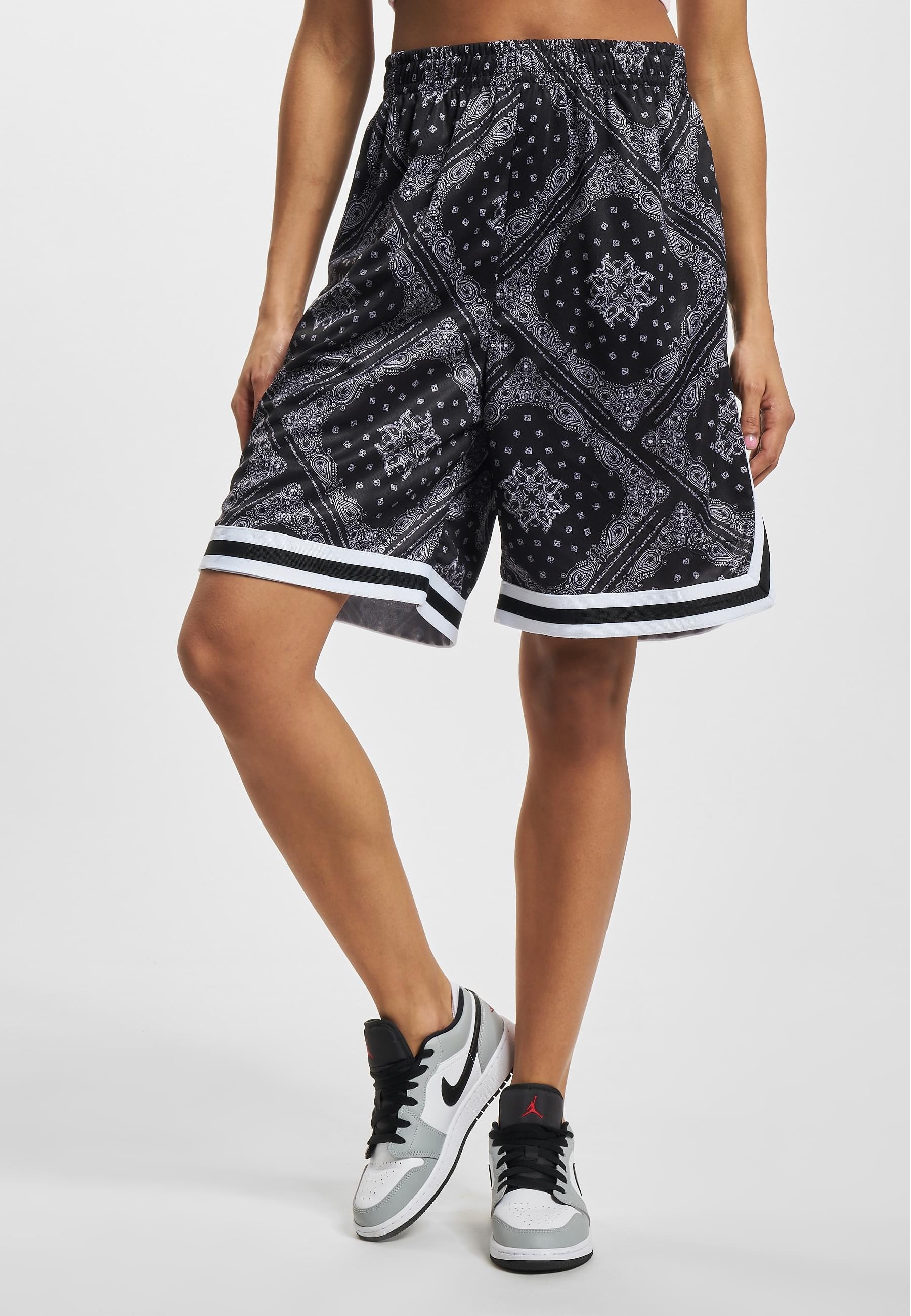 Karl Kani Stoffhose »Karl Kani Herren KK Woven Signature Paisley Mesh Shorts«, (1 tlg.)