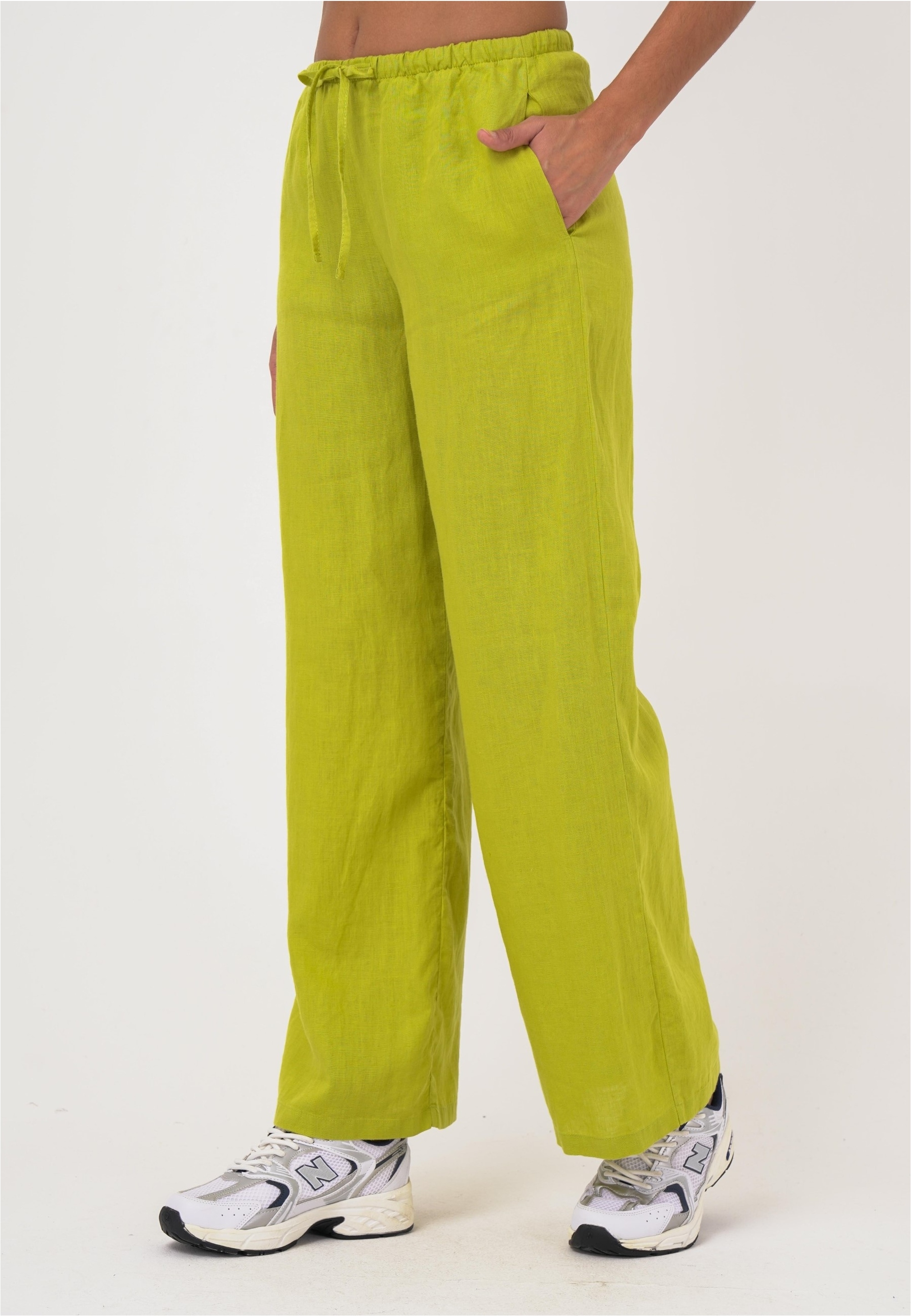 freshlions Sweathose »Livia«, (1 tlg.), im klassischen Design