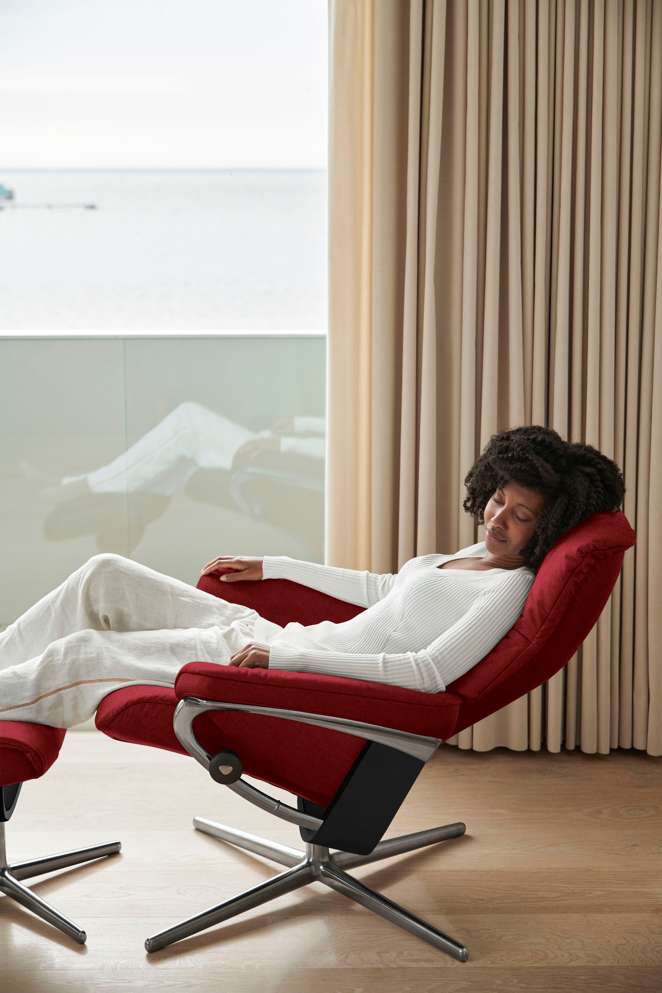 Stressless® Relaxsessel »Mayfair«, mit Cross Base, Größe S, M & L, Holzakzent Schwarz