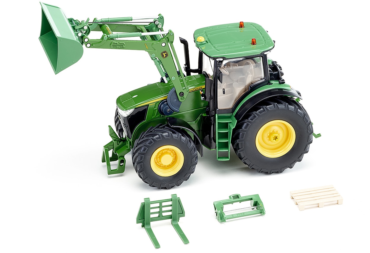 Grüner und schwarzer ferngesteuerter Traktor, Spielzeug \ Traktoren