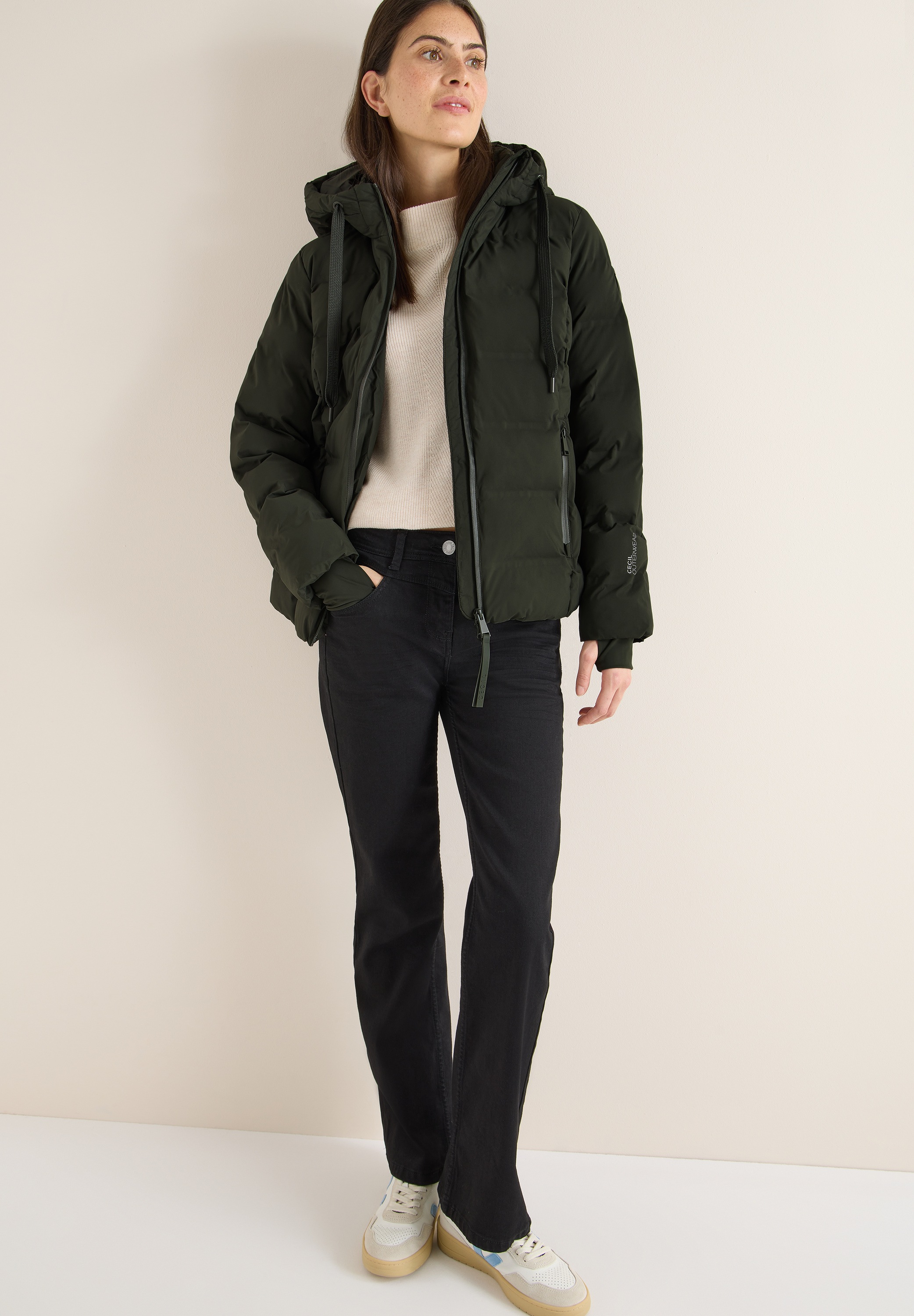 Cecil Steppjacke mit Kapuze mit Kapuze mit Tunnelzugband