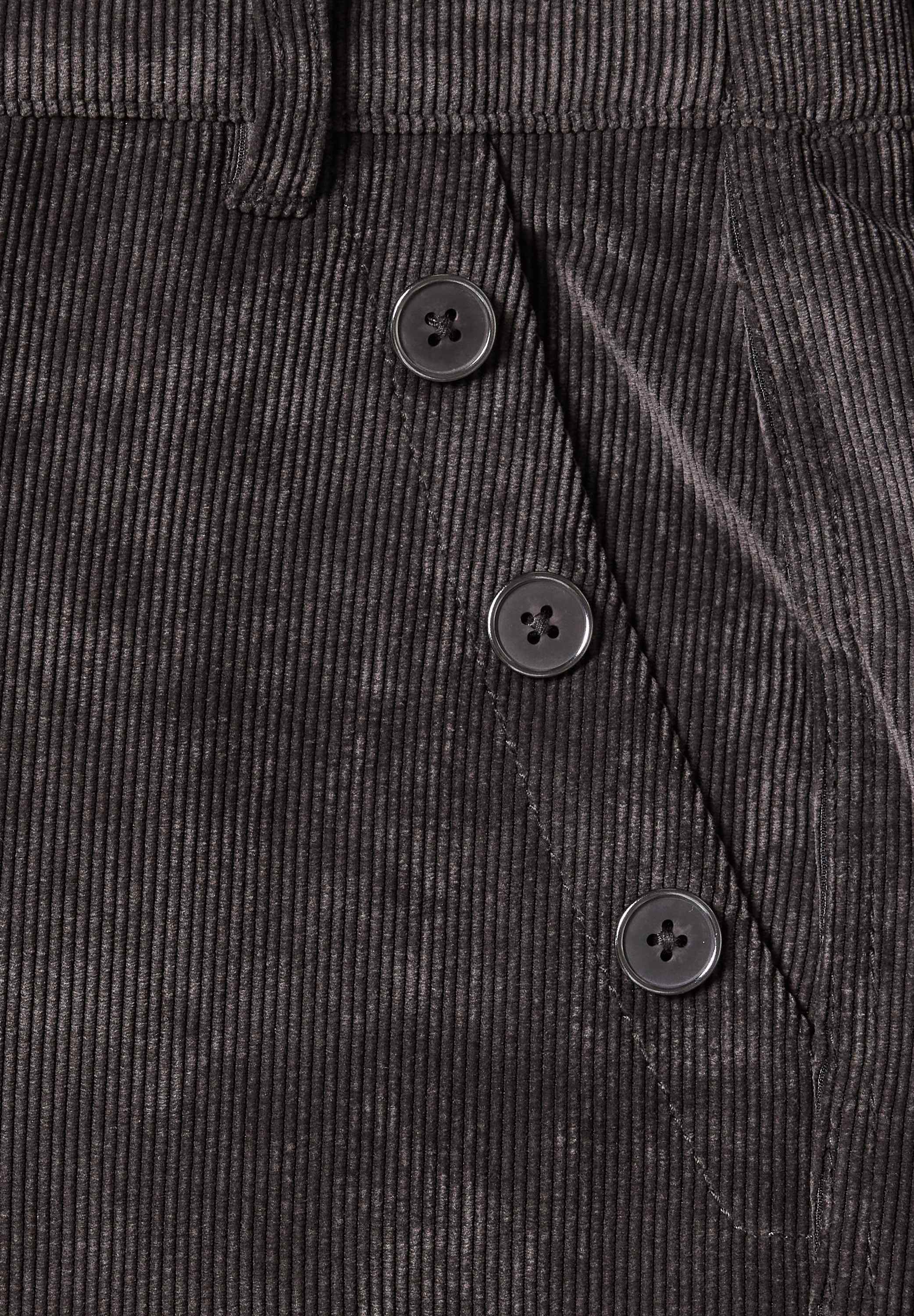 STREET ONE Cordhose  Knopfdetail