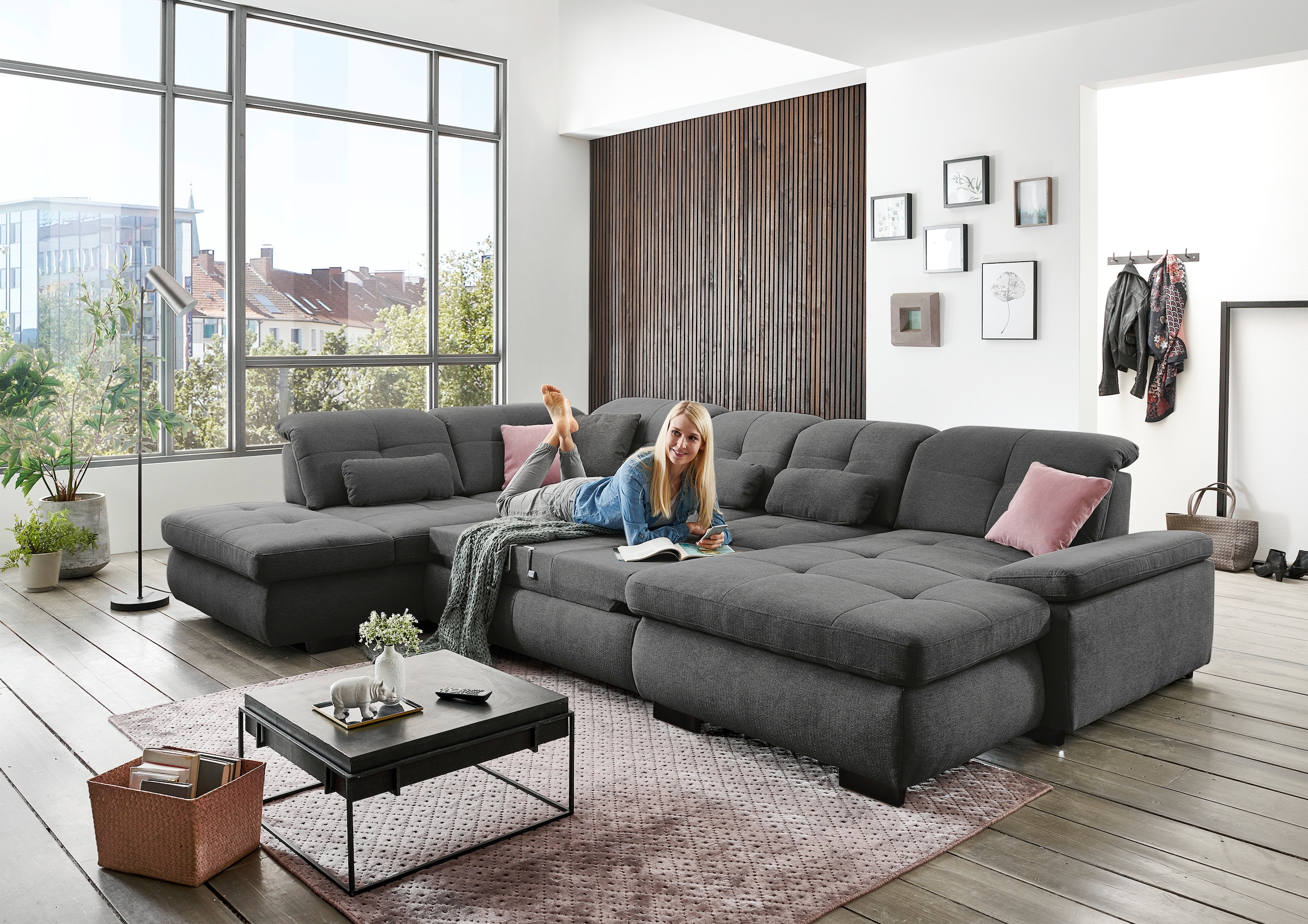 Die PlanBar Ecksofa »MP-IN16012 L-Form, mit Kaltschaum-Polsterung«, inkl. Sitztiefenverstellung wahlweise mit weiteren Funktionen