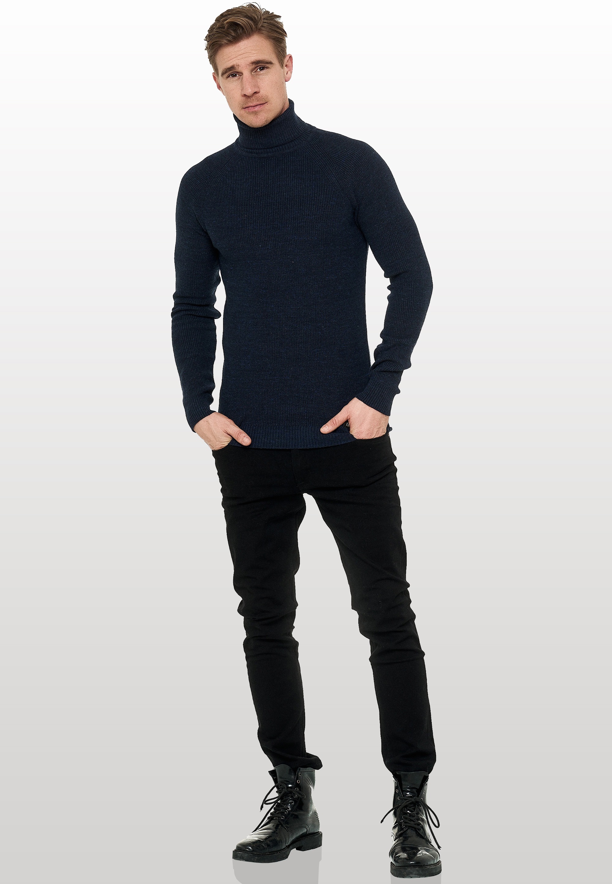 Rusty Neal Rollkragenpullover, mit stilvollem Hochkragen