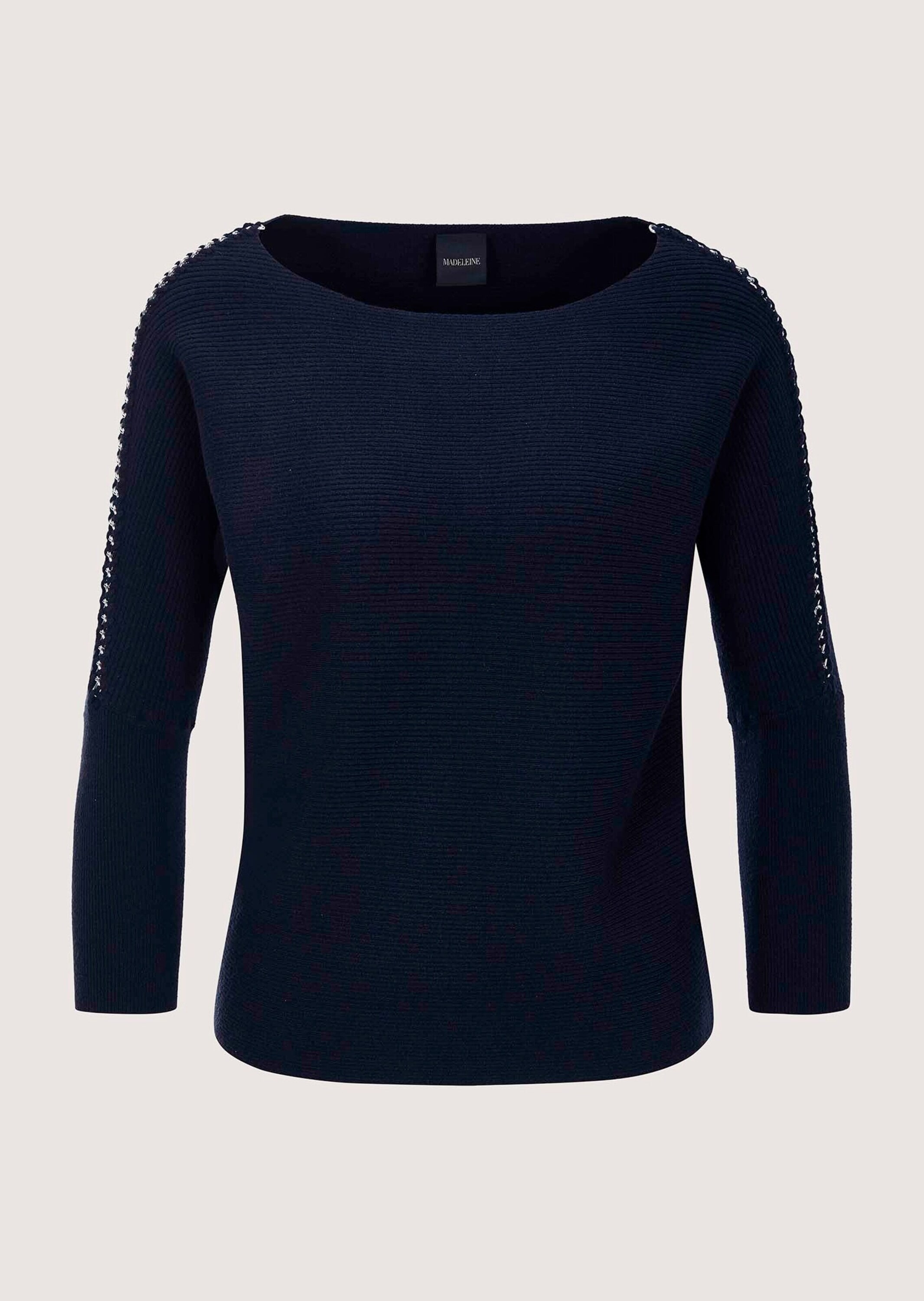 MADELEINE Longpullover »Feinstrickpullover Viskosepullover mit Deko-Kette« Zierkette