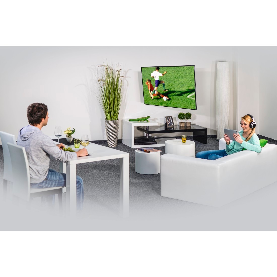 Hama TV-Wandhalterung »TV Halterung, schwenkbar, vollbeweglich, 25 - 66 cm (10" - 26")«, bis 66 cm Zoll