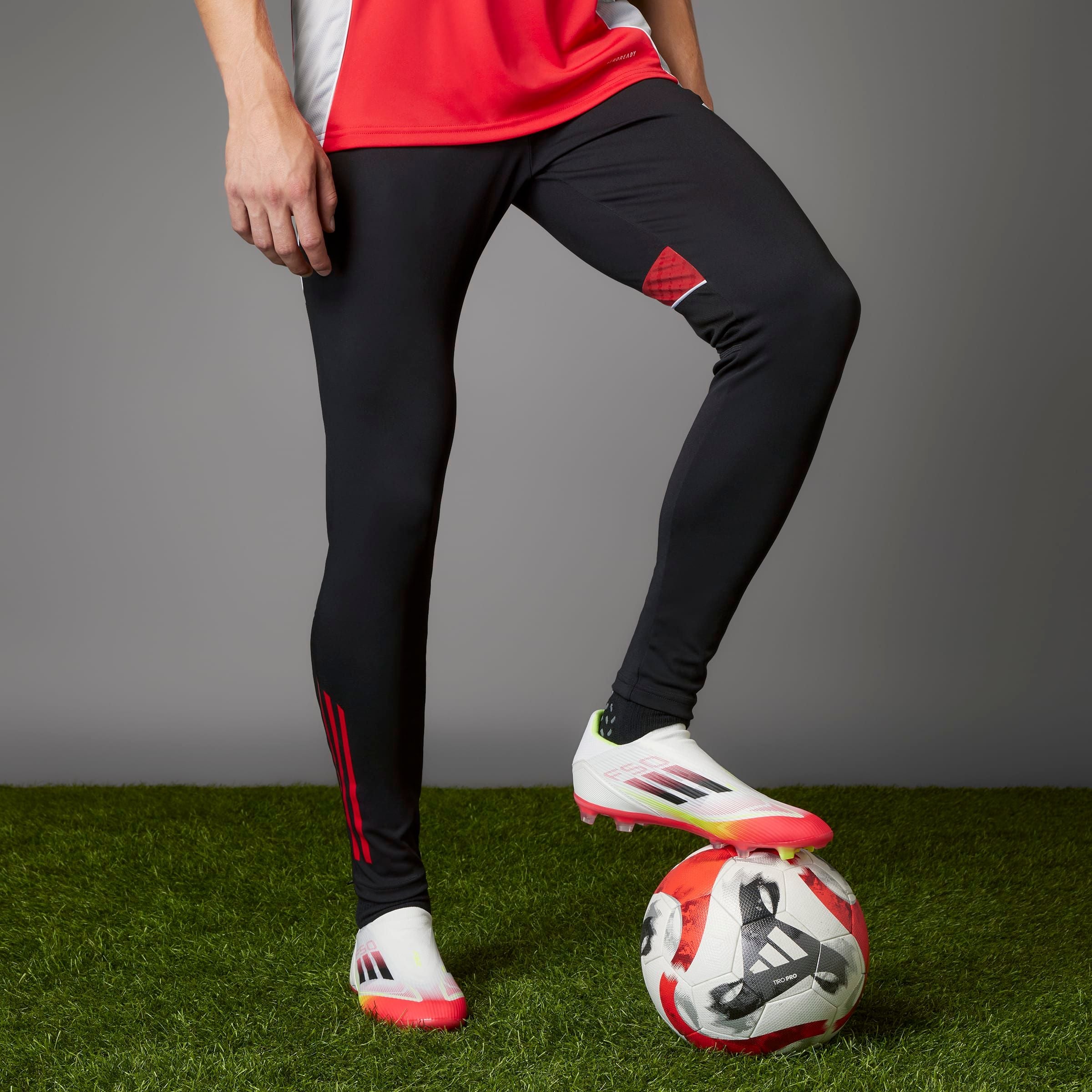 adidas Performance Fußballschuh »F50 LEAGUE LACELESS FG/MG«