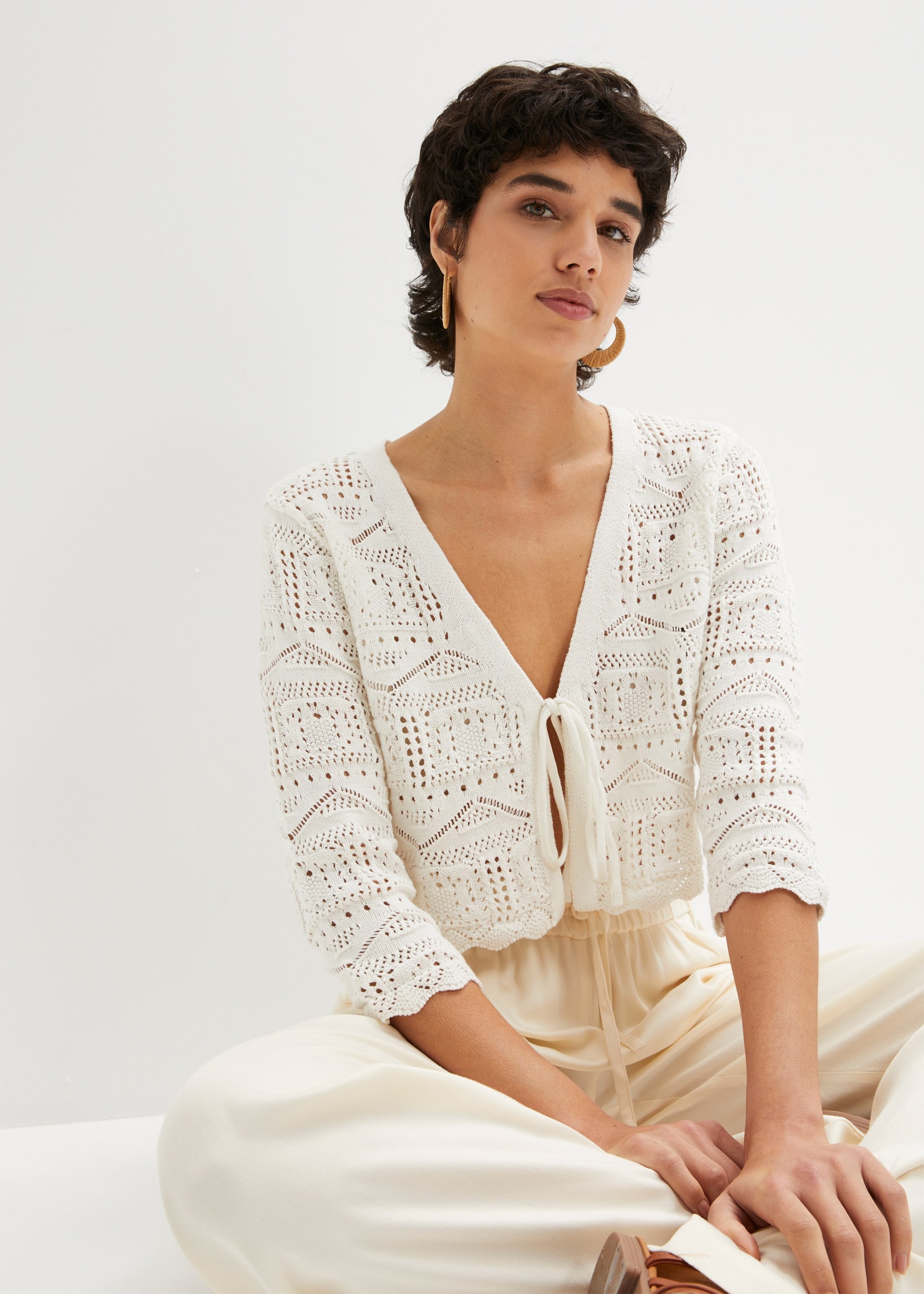 bonprix 1100000002199 "Ajour-Bolero" bequeme Passform, 3/4-Ärmel, Ajour-Bolero