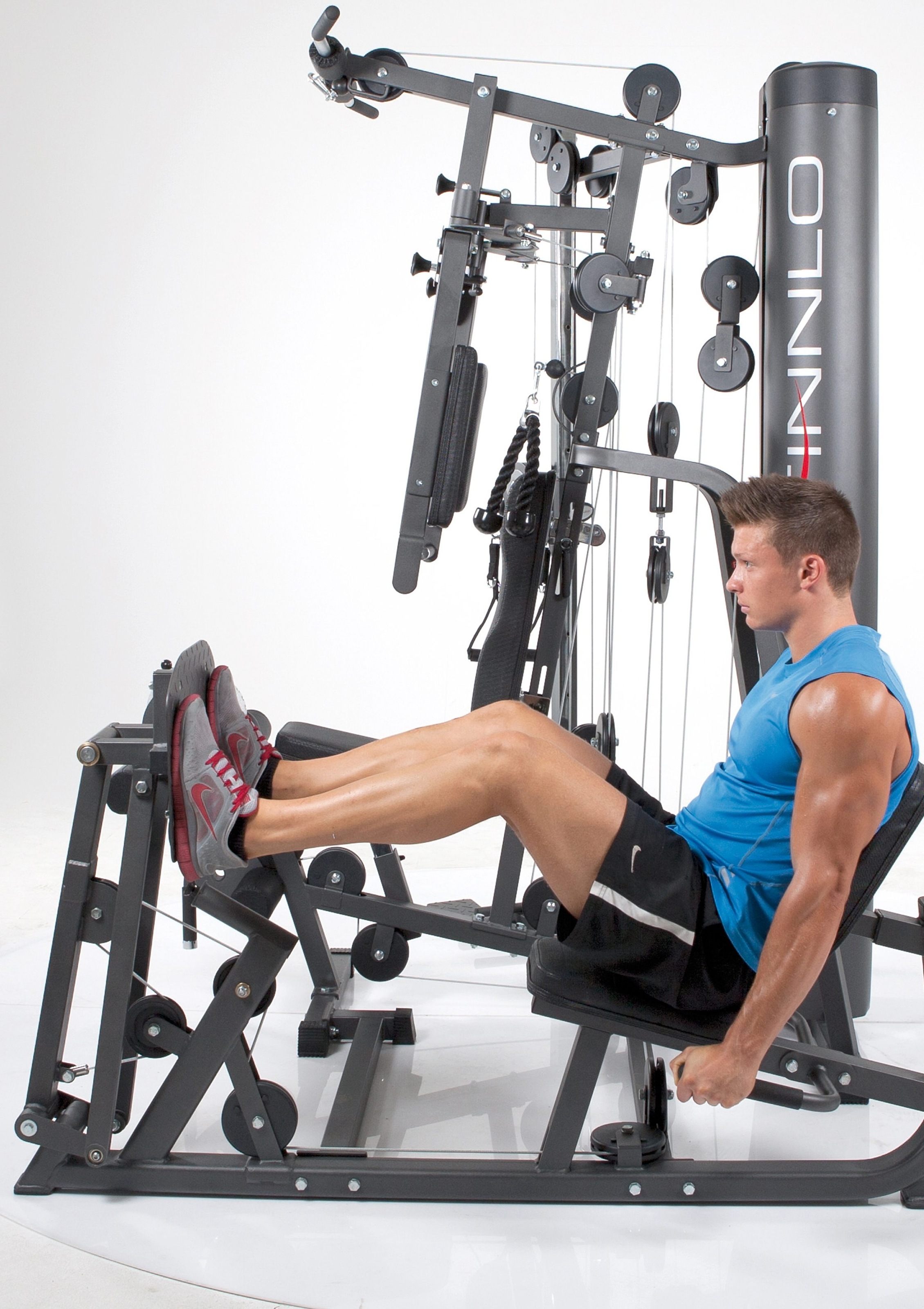 Finnlo by Hammer Kraftstation »Autark 2500«, 16 Gewichtsblöcke, (Beinpresse, Butterflystange, Ruderfunktion und mehr), multifunktionale Fitnessstation, max. Trainingsgewicht 100 kg