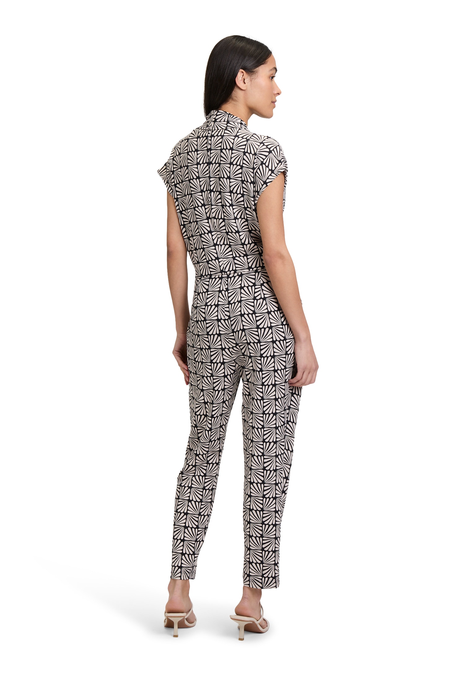 Betty Barclay Overall »Betty Barclay Jumpsuit mit Eingrifftaschen«, (1 tlg.), Form