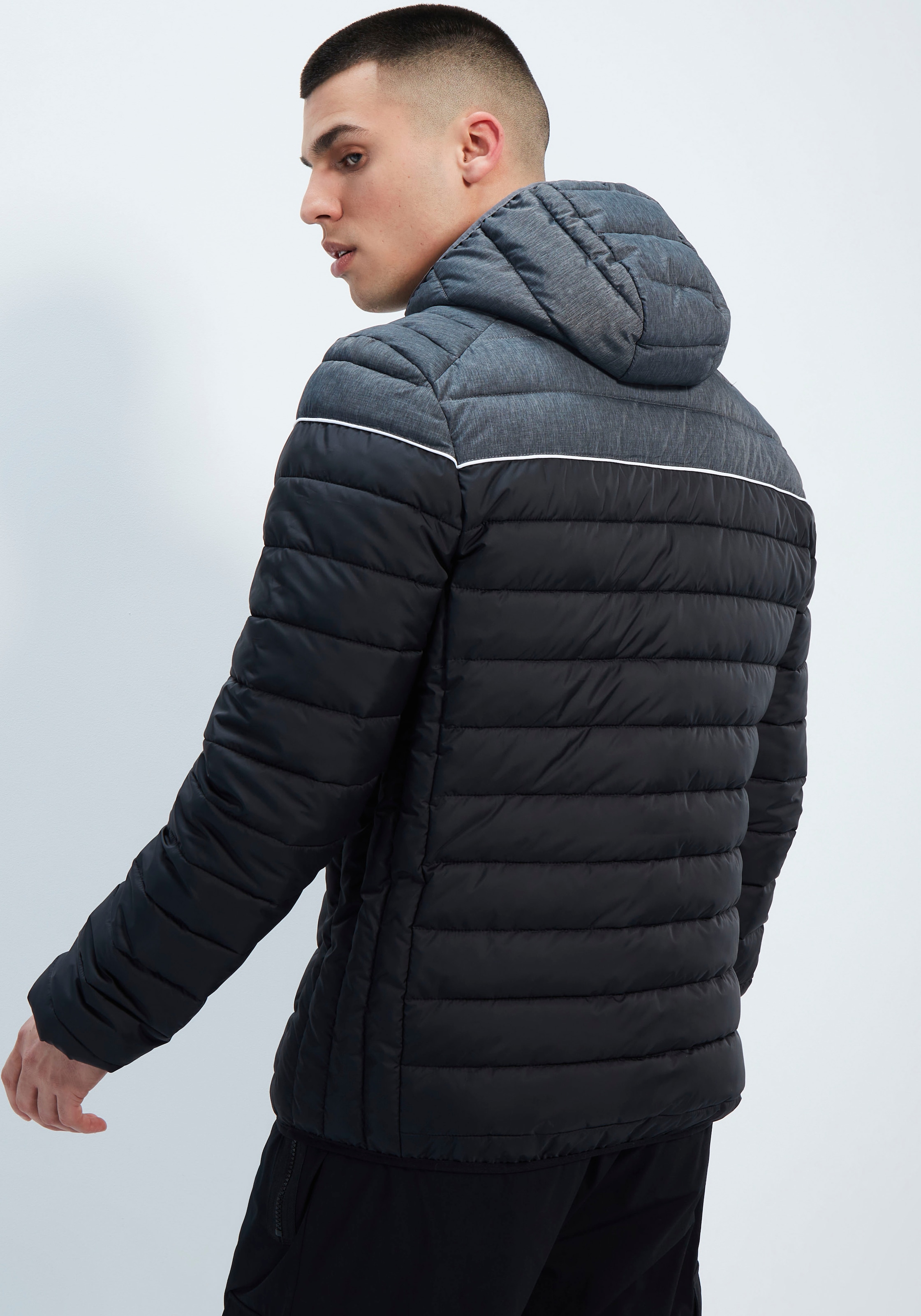 Ellesse Outdoorjacke, mit Kapuze bestellen | ▷ BAUR