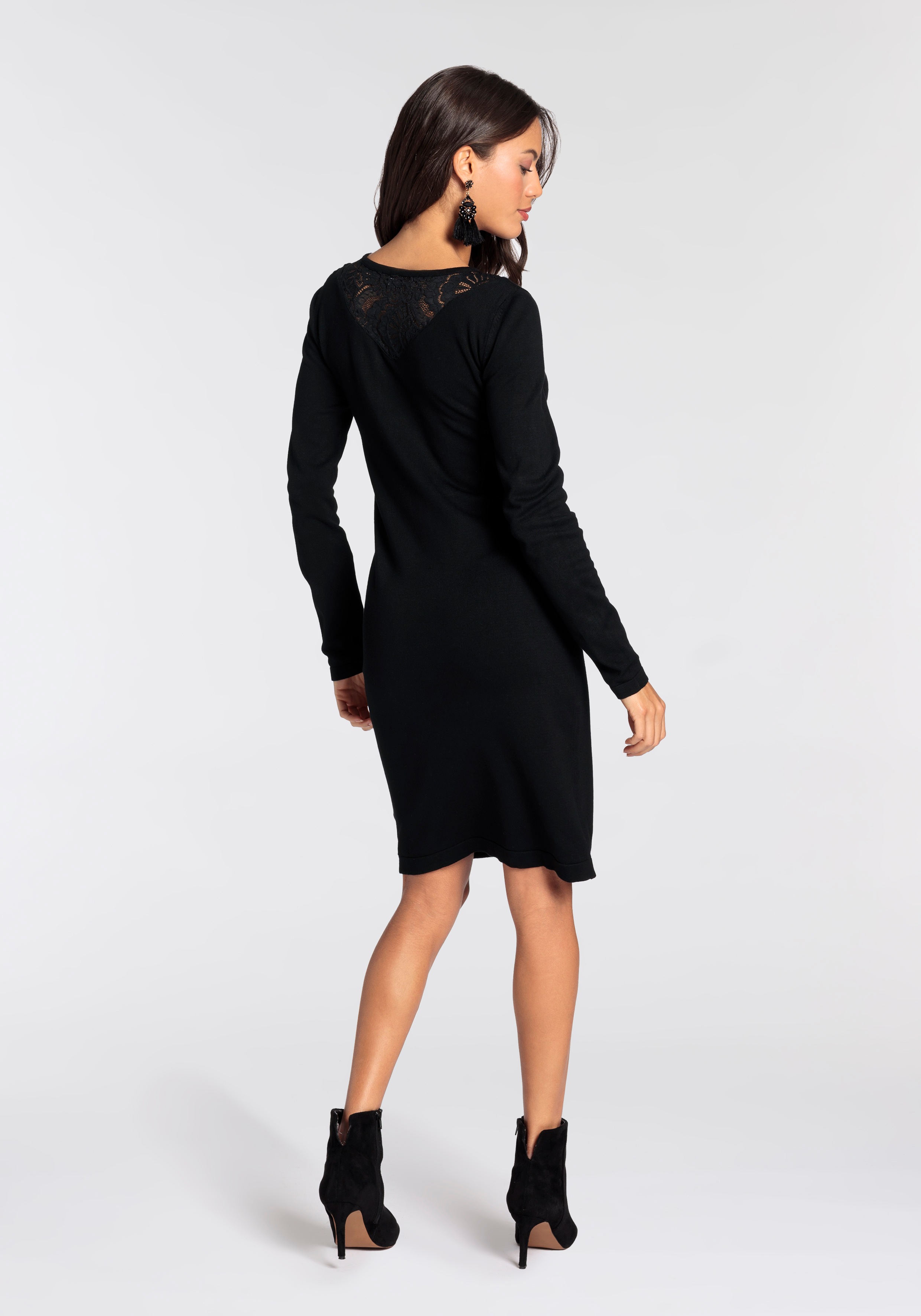 Thumbnail - Laura Scott Strickkleid figurbetonter Schnitt mit Spitzendetails