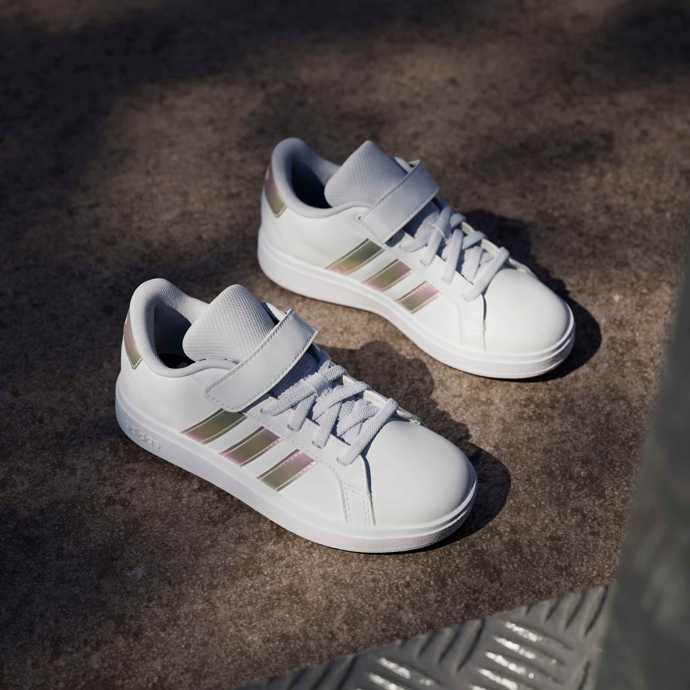 adidas Sportswear Klettschuh »GRAND COURT 2.0 KIDS«  Design auf den Spuren des adidas Superstar
