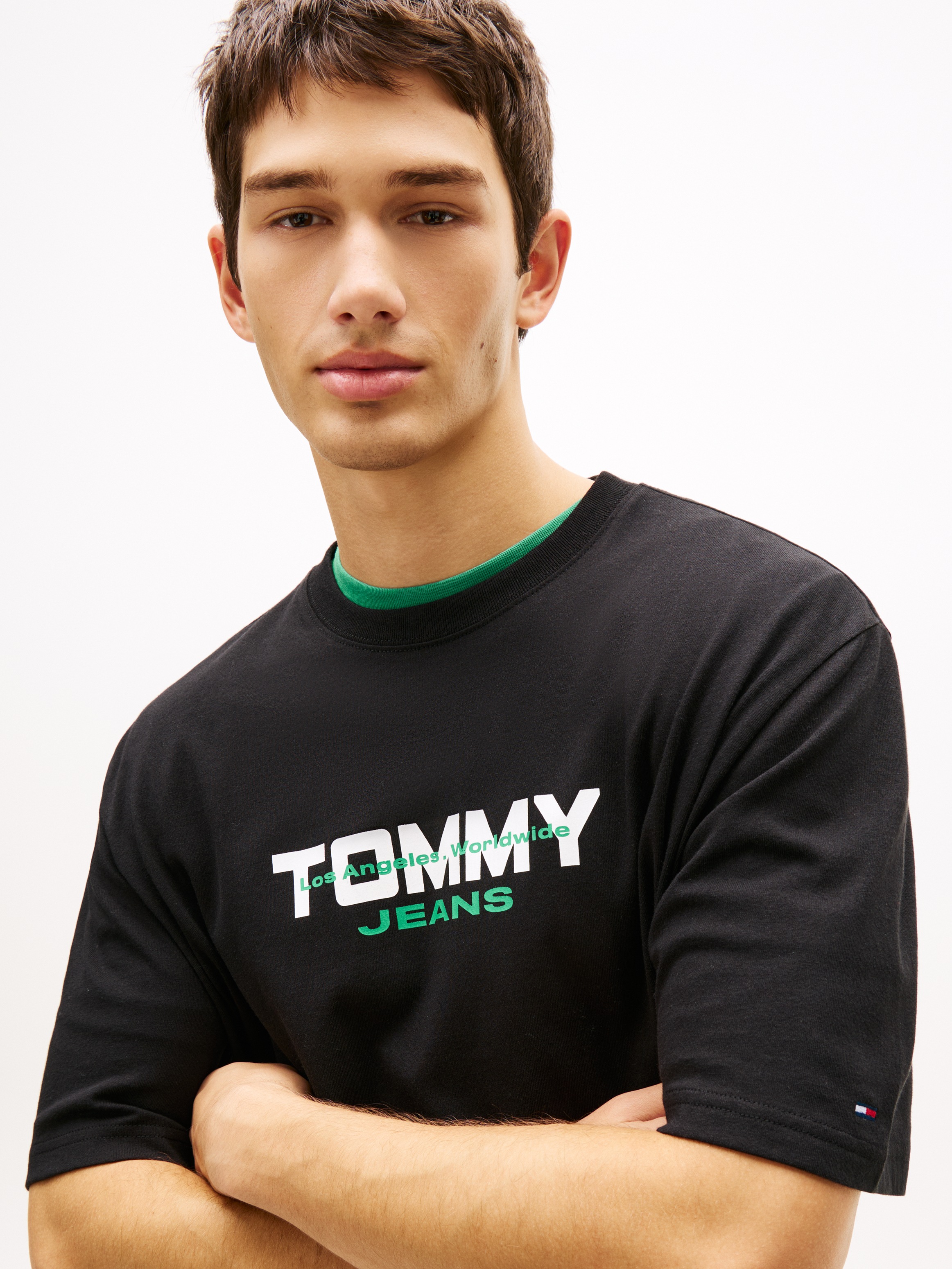 Tommy Jeans T-Shirt "TJM 90S BLOCK" Relaxed fit mit Rundhalsausschnitt günstig online kaufen